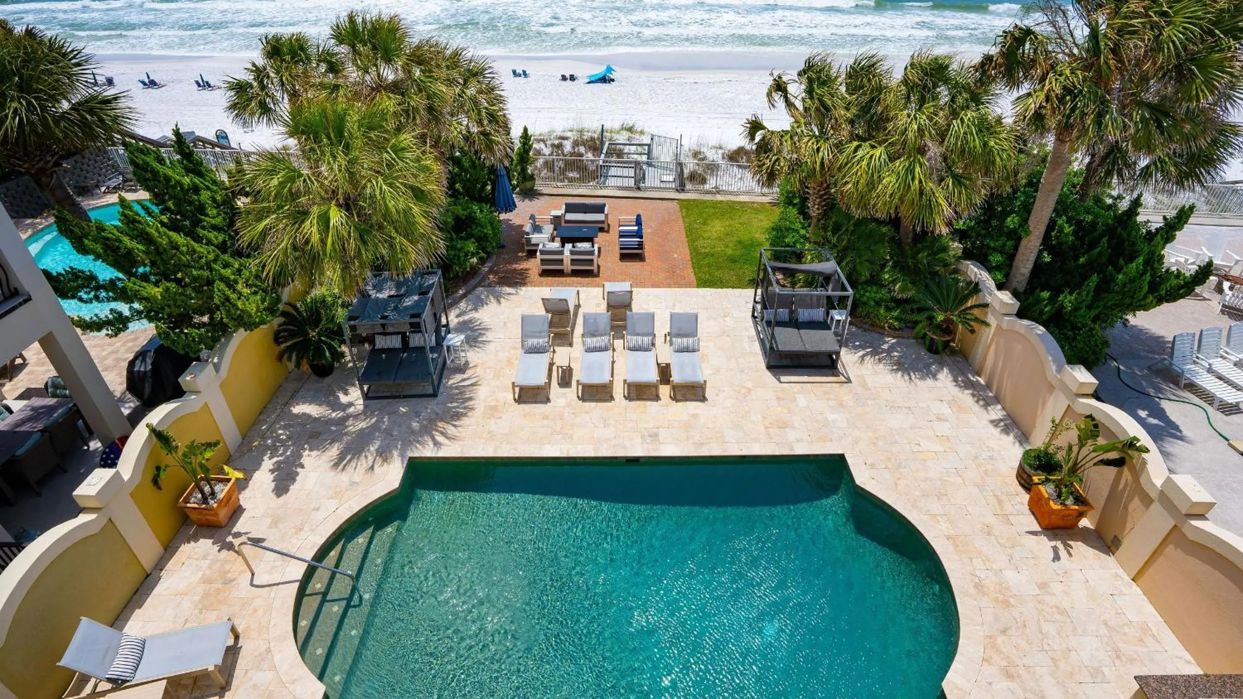 Promenade by AvantStay Beach Front Mansion w Breathtaking Views Pool