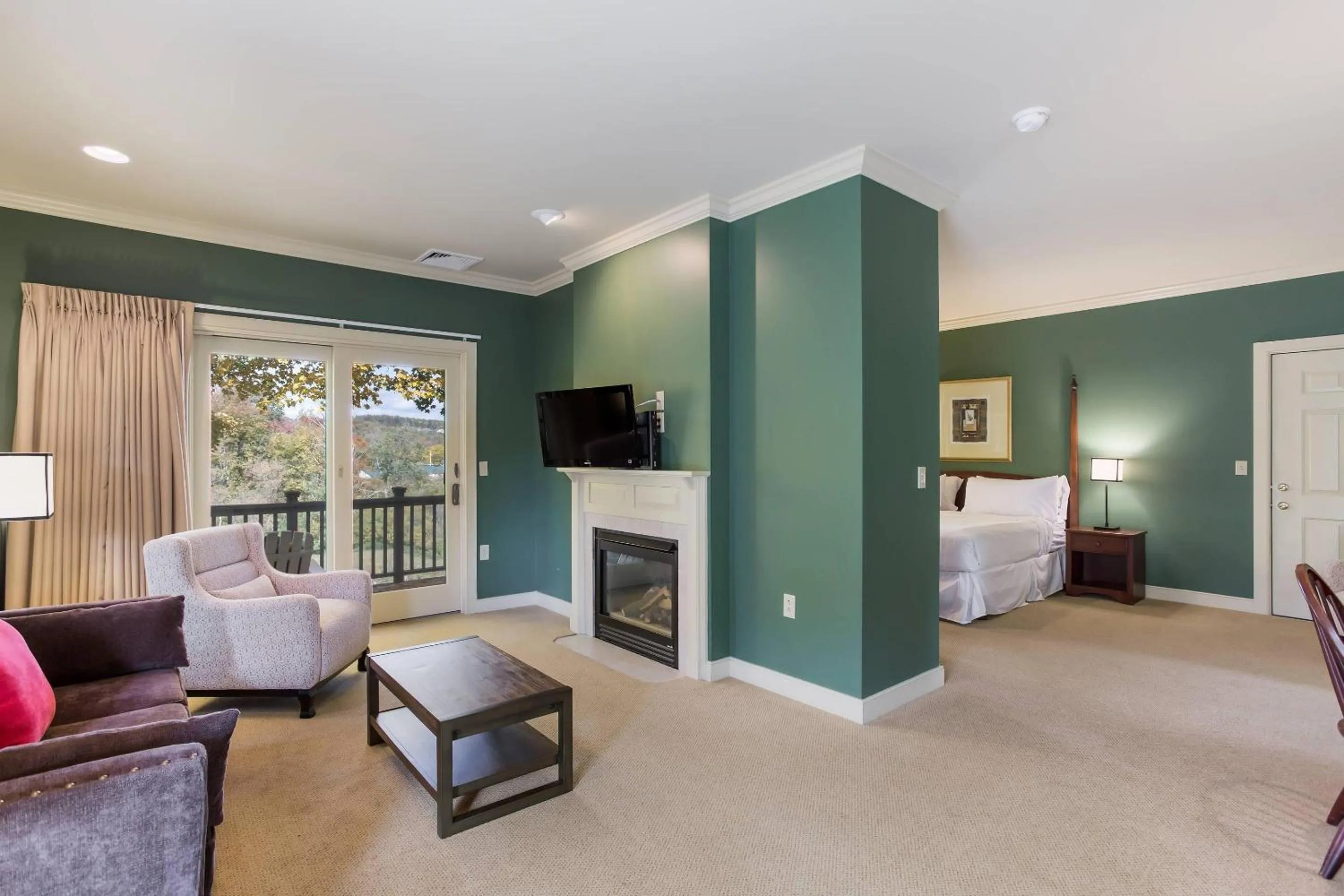 Bedroom, Bed in The Palmer House Resort, an Ascend Collection Hotel