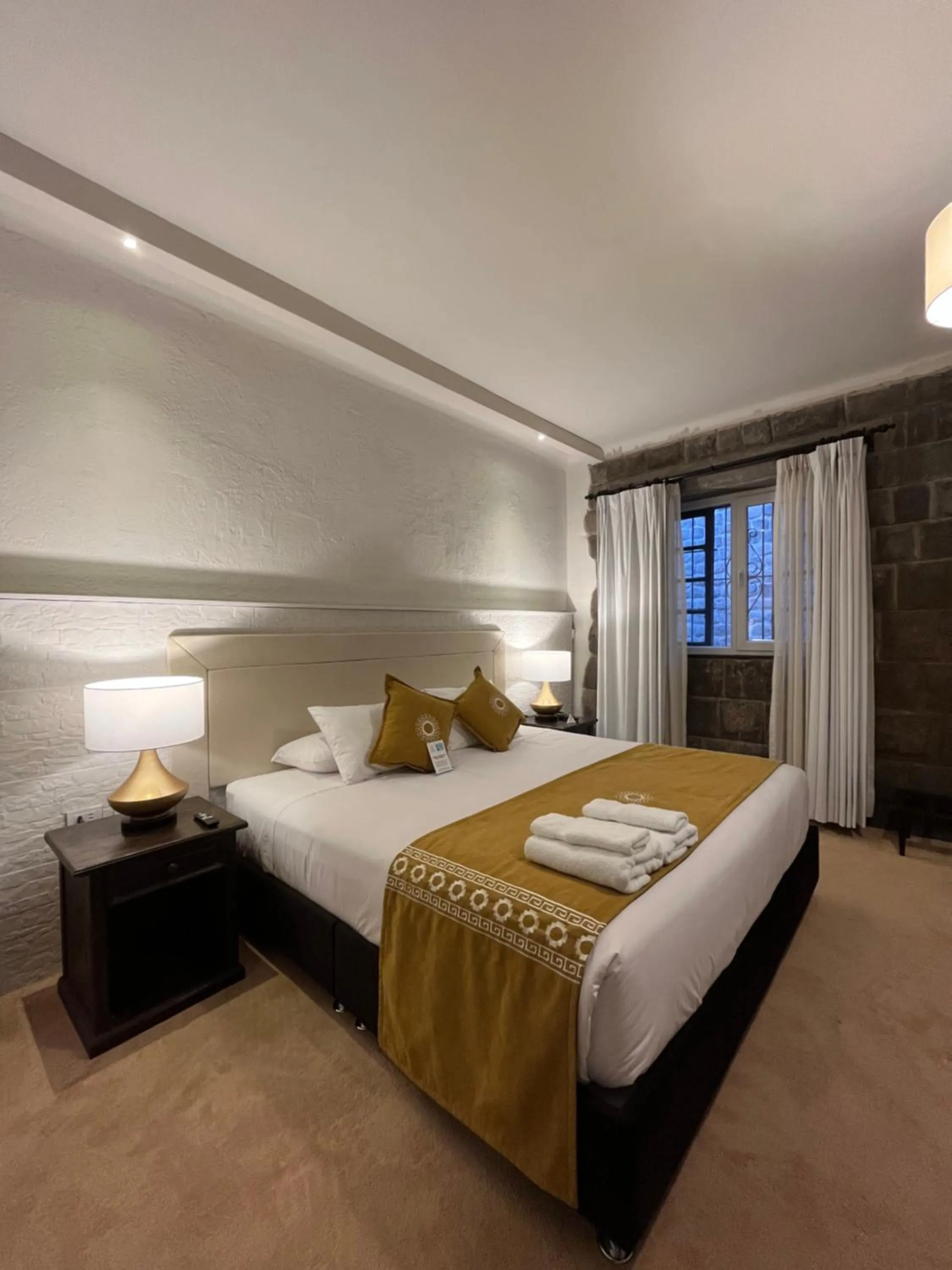 Bed in Katari at Plaza de Armas Cusco