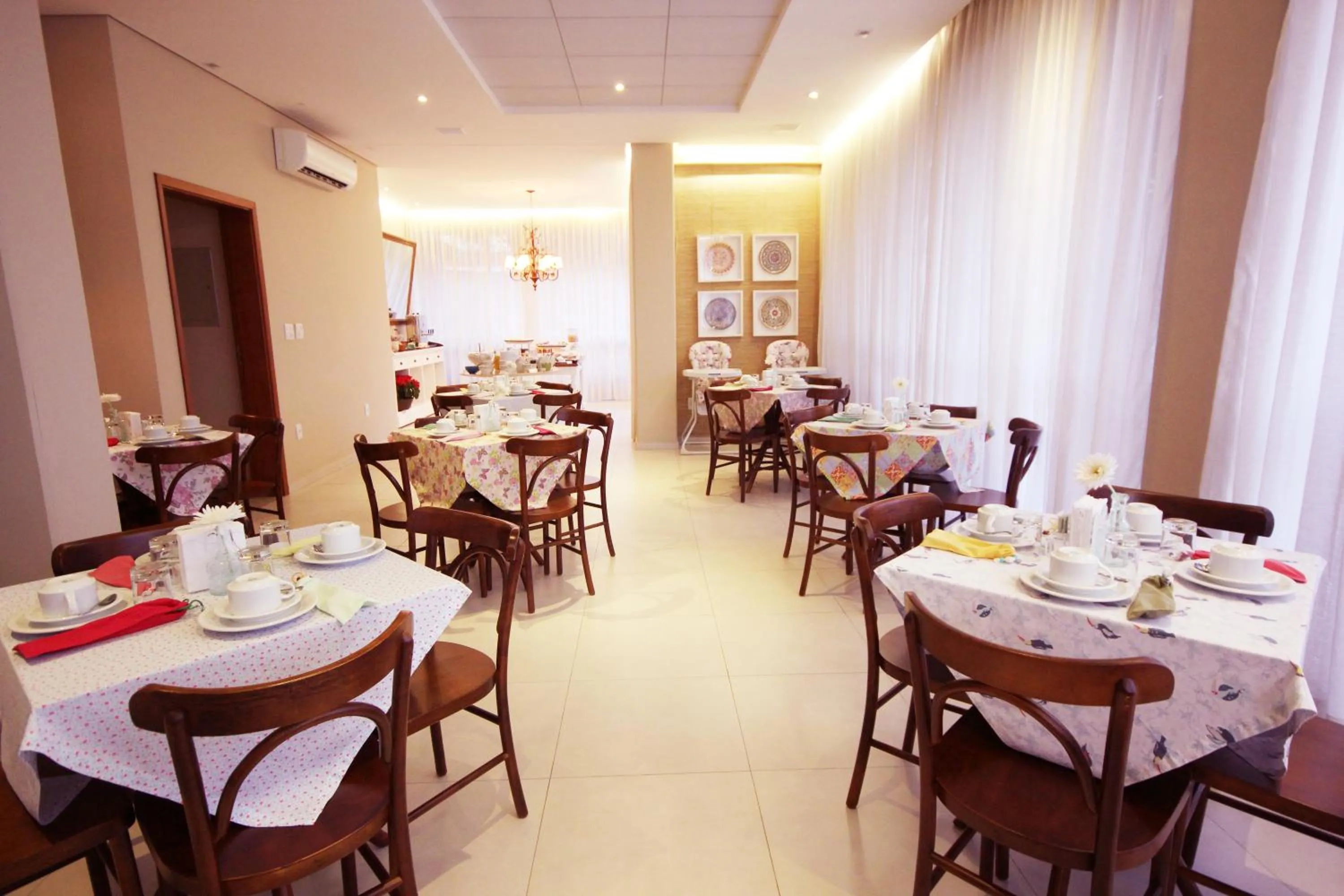 Food and drinks in Lirio D'Água Hotel