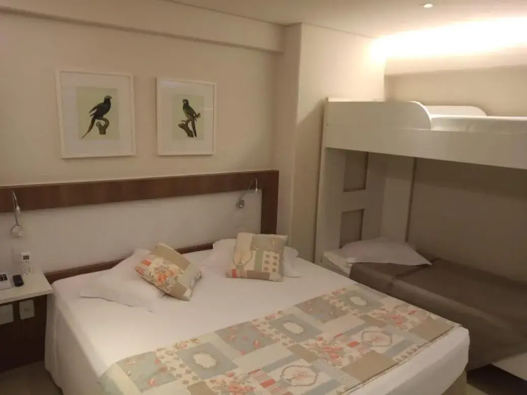 Quadruple Room - single occupancy in Lirio D'Água Hotel Quadruple Room - single occupancy in Lirio D'Água Hotel