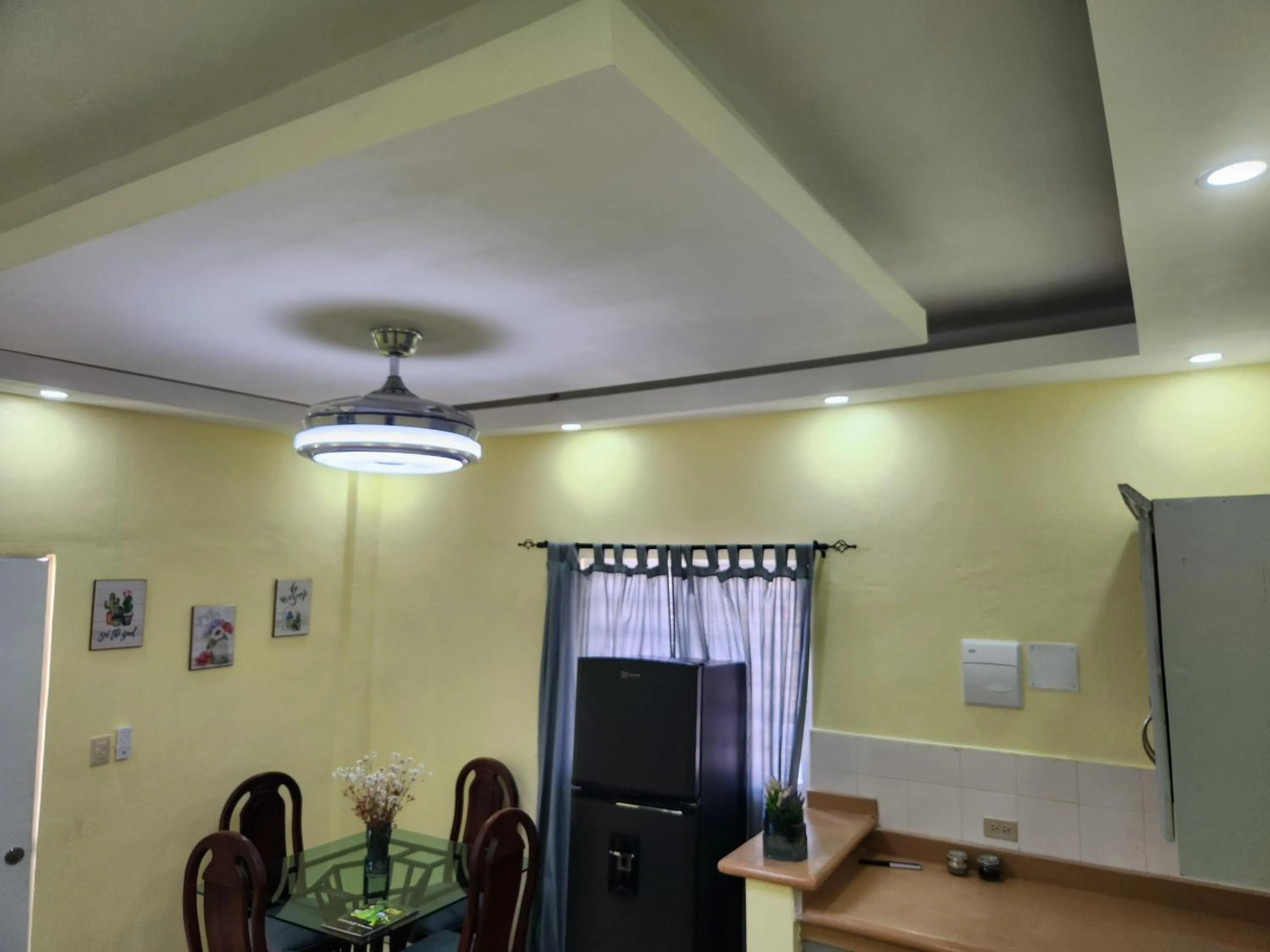 Dining area in Apartamentos Melya cerca de la Playa Caleta