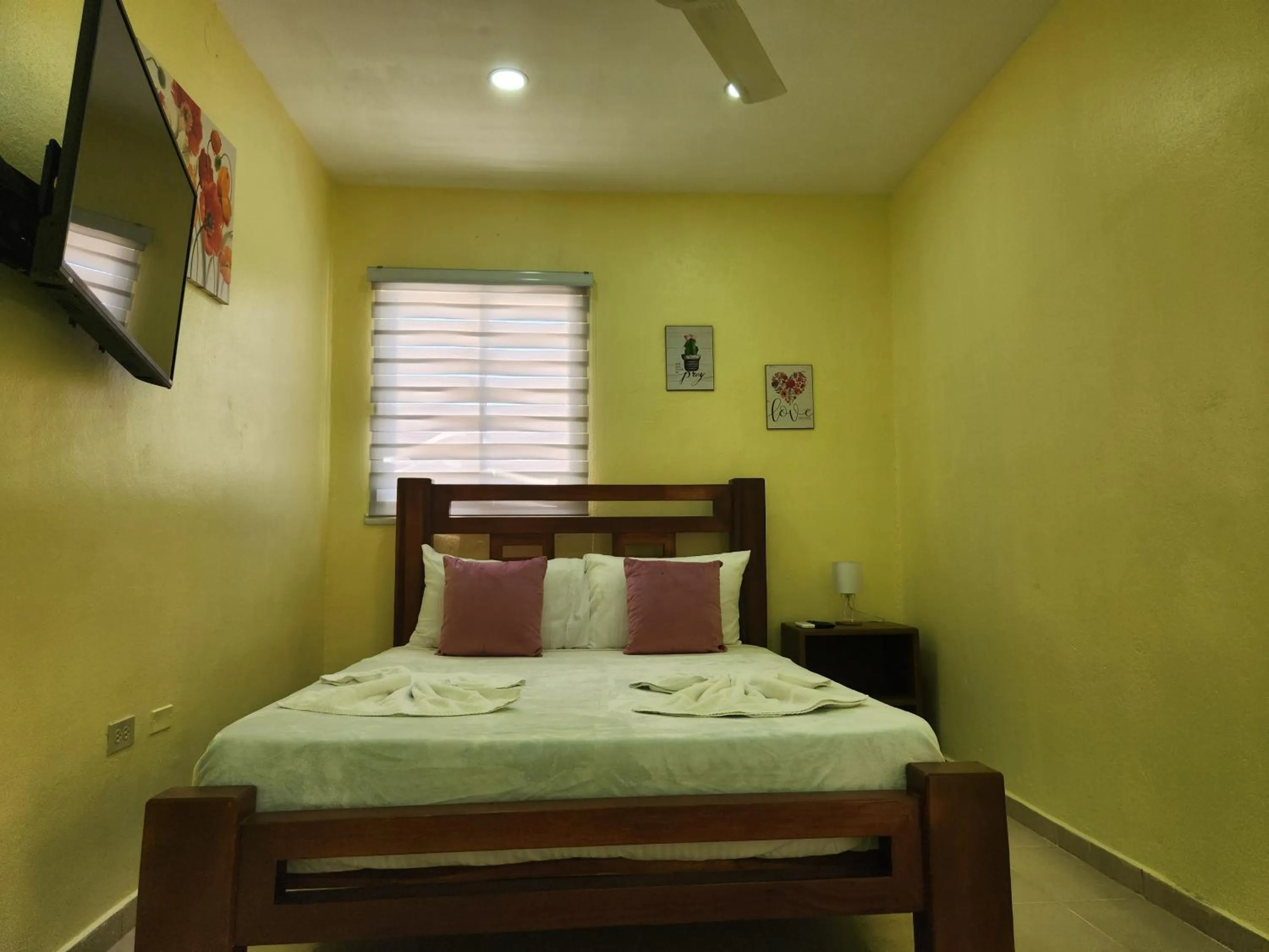 Bedroom, Bed in Apartamentos Melya cerca de la Playa Caleta