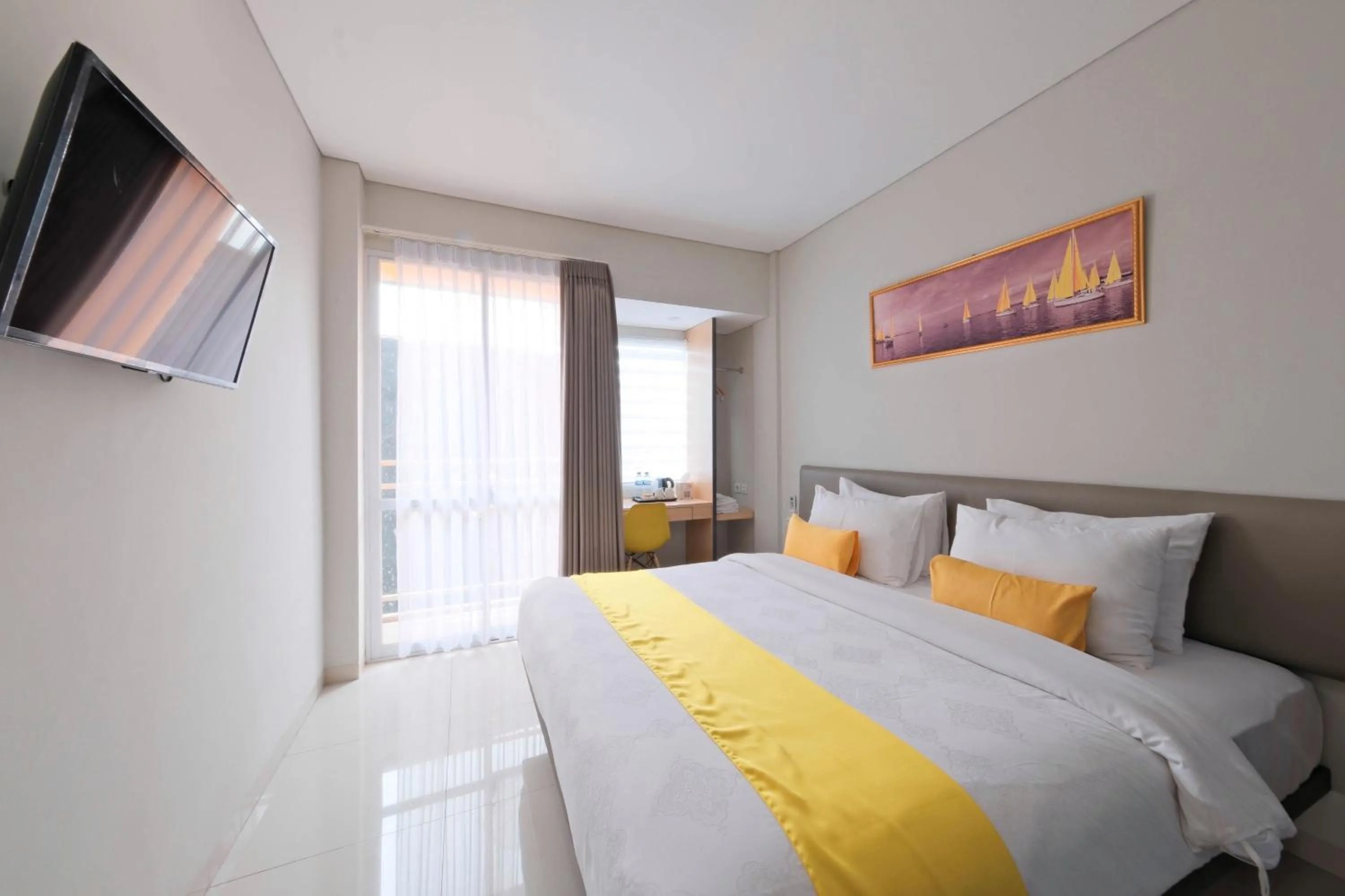 Property building, Bed in S101 Hotels