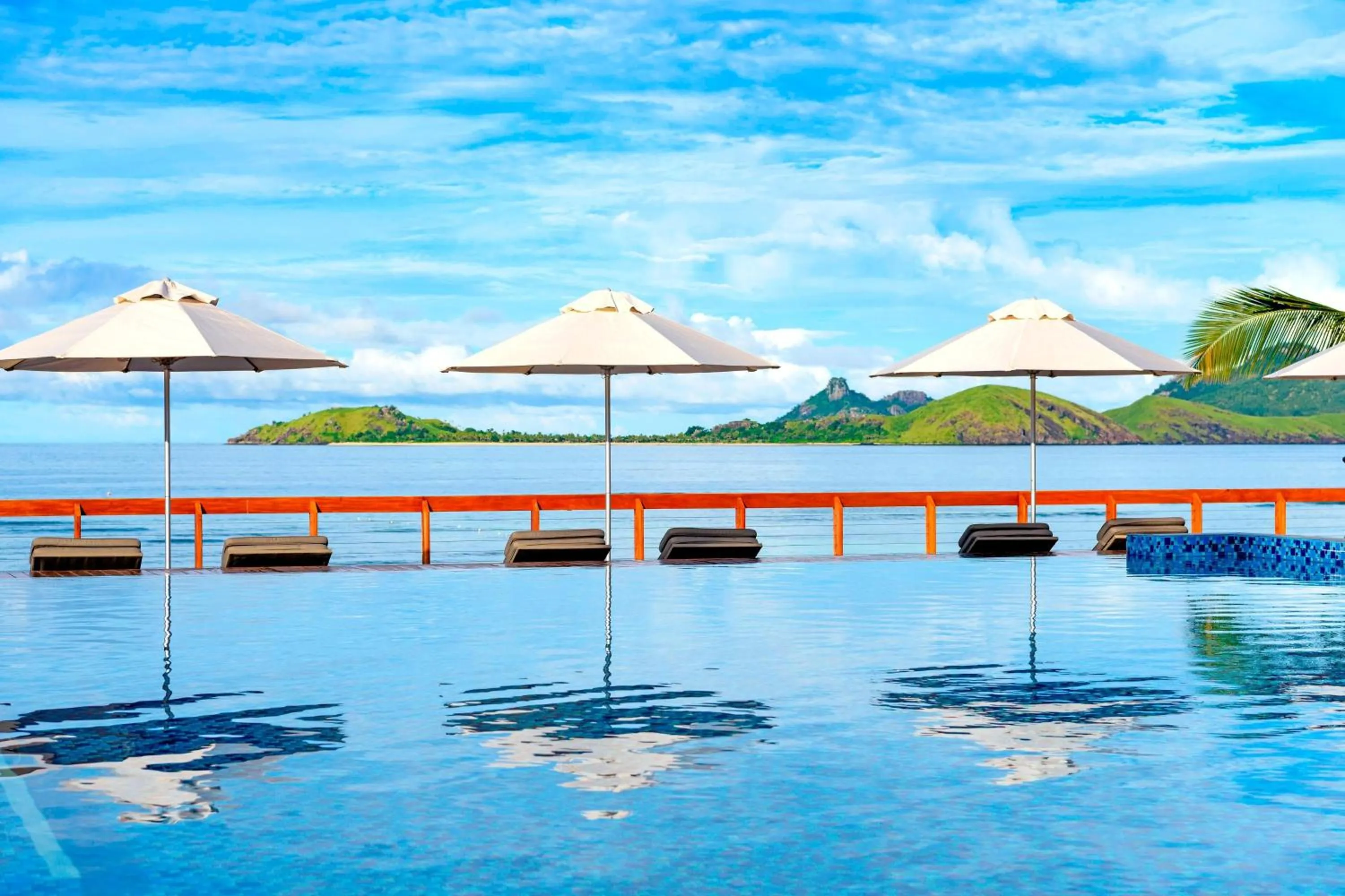 Swimming pool in Sheraton Resort & Spa, Tokoriki Island, Fiji