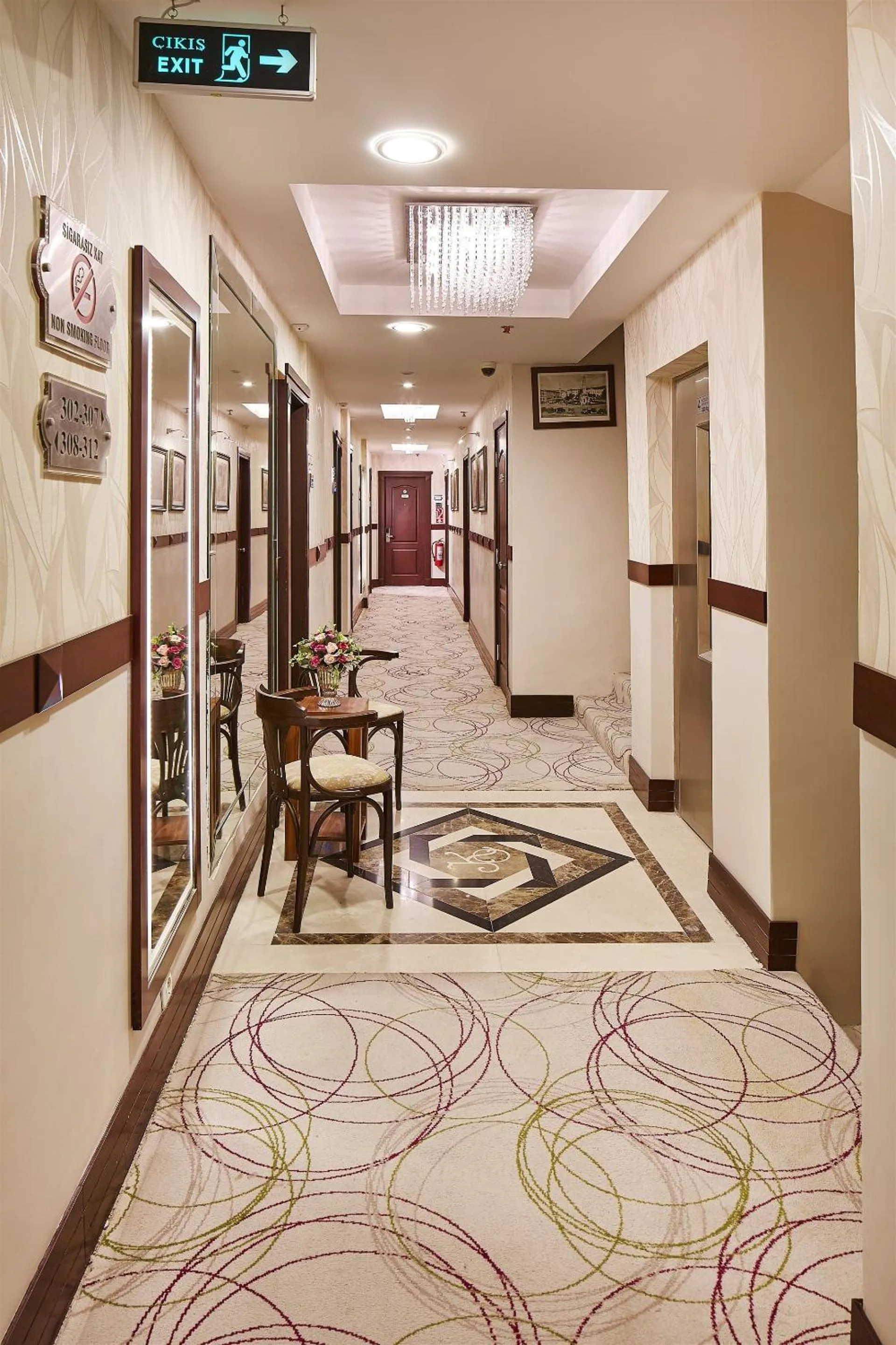 Decorative detail in Kilim Hotel Izmir