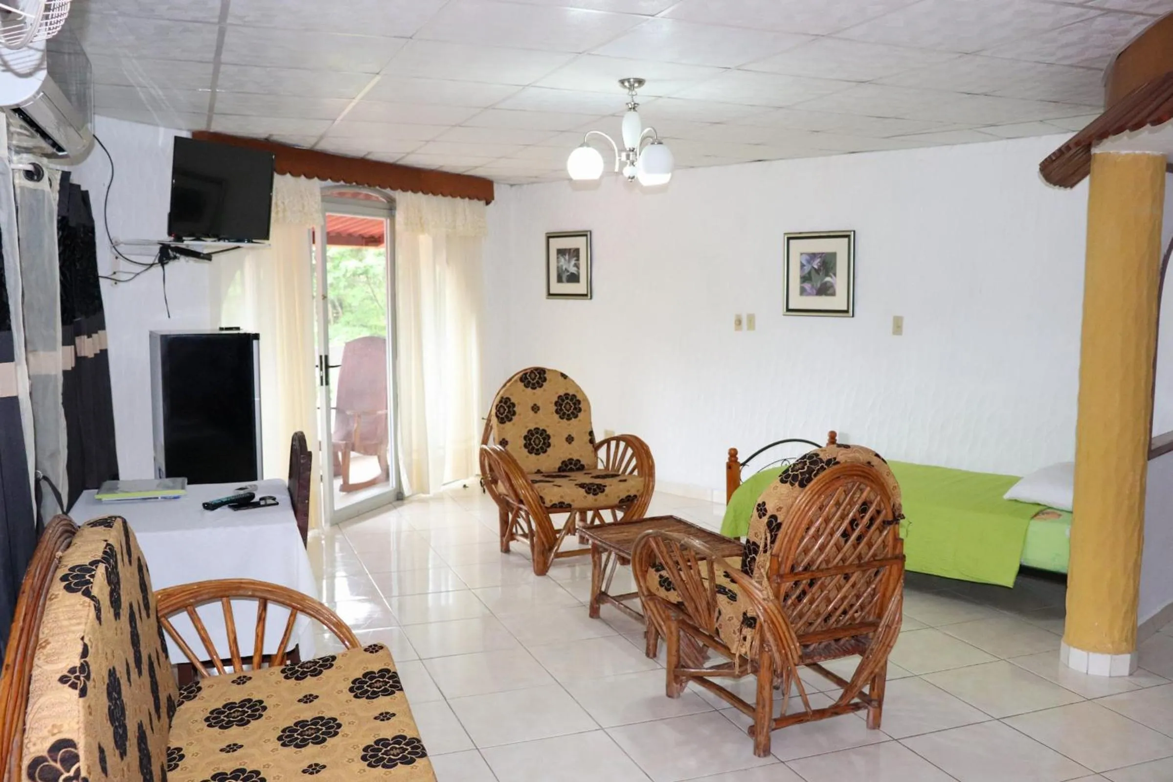 Hotel Valle Verde