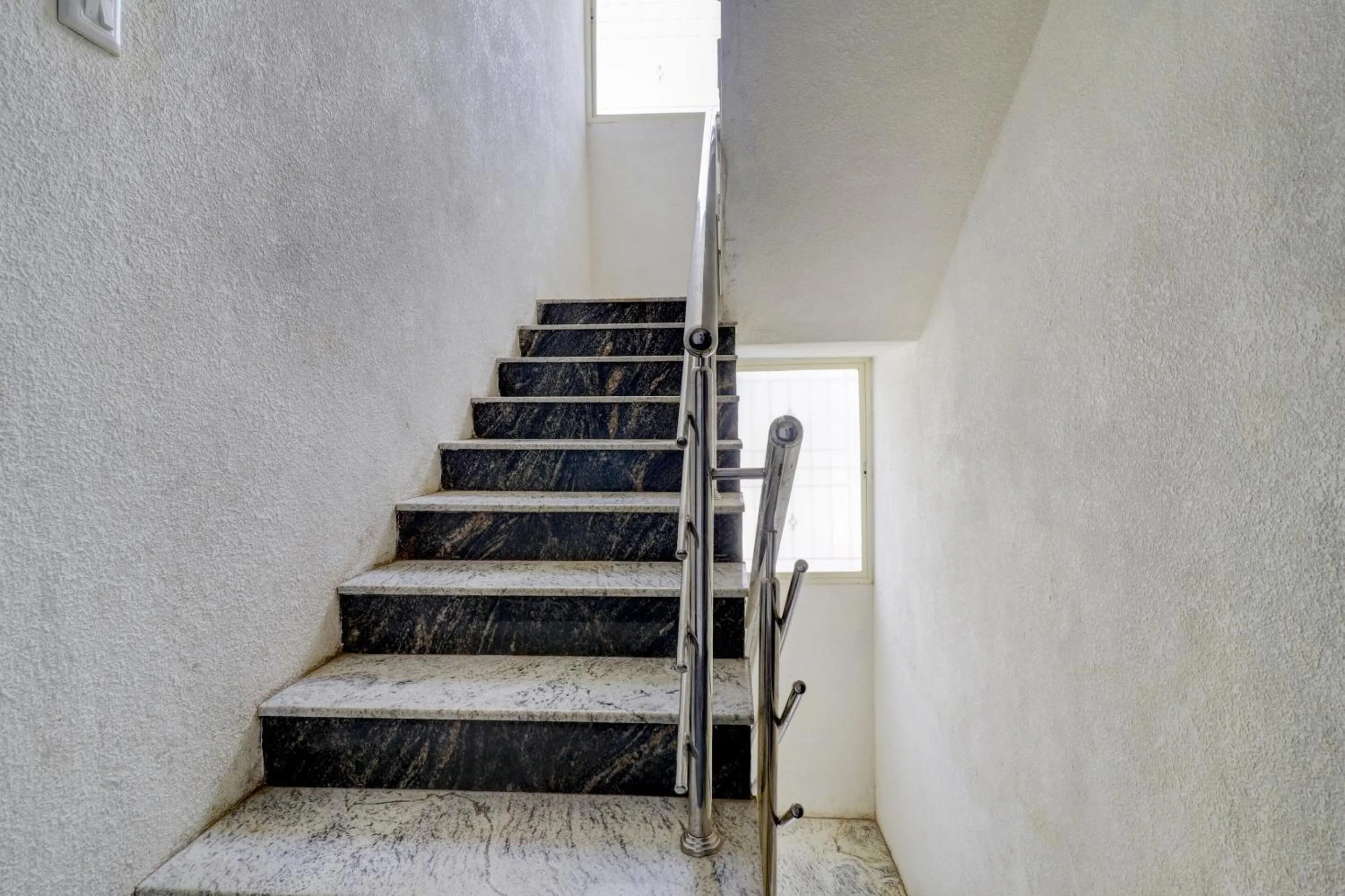 Lobby or reception in Hotel O Sunshine Inn