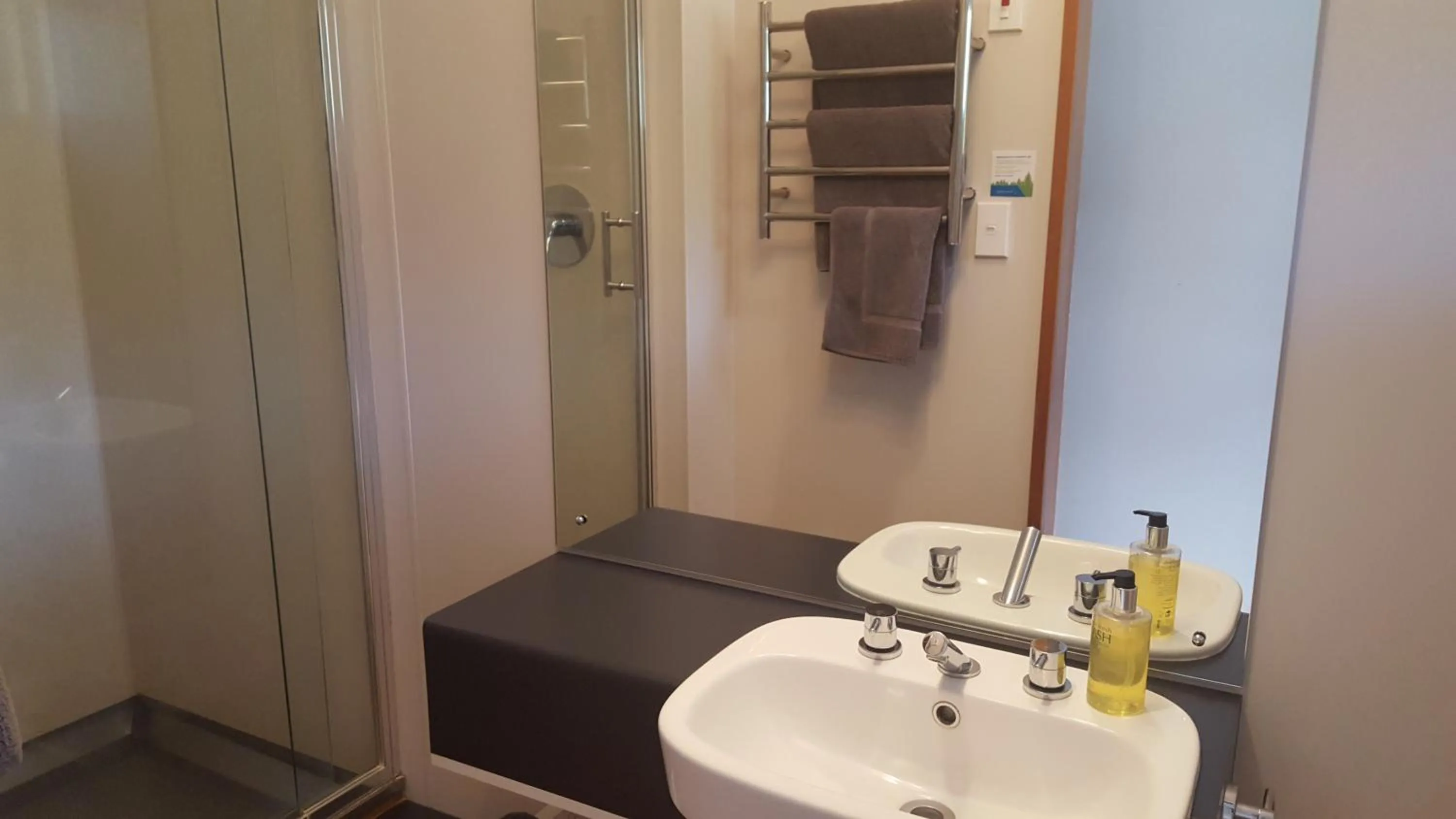 Bathroom in Akaroa Waterfront Motels