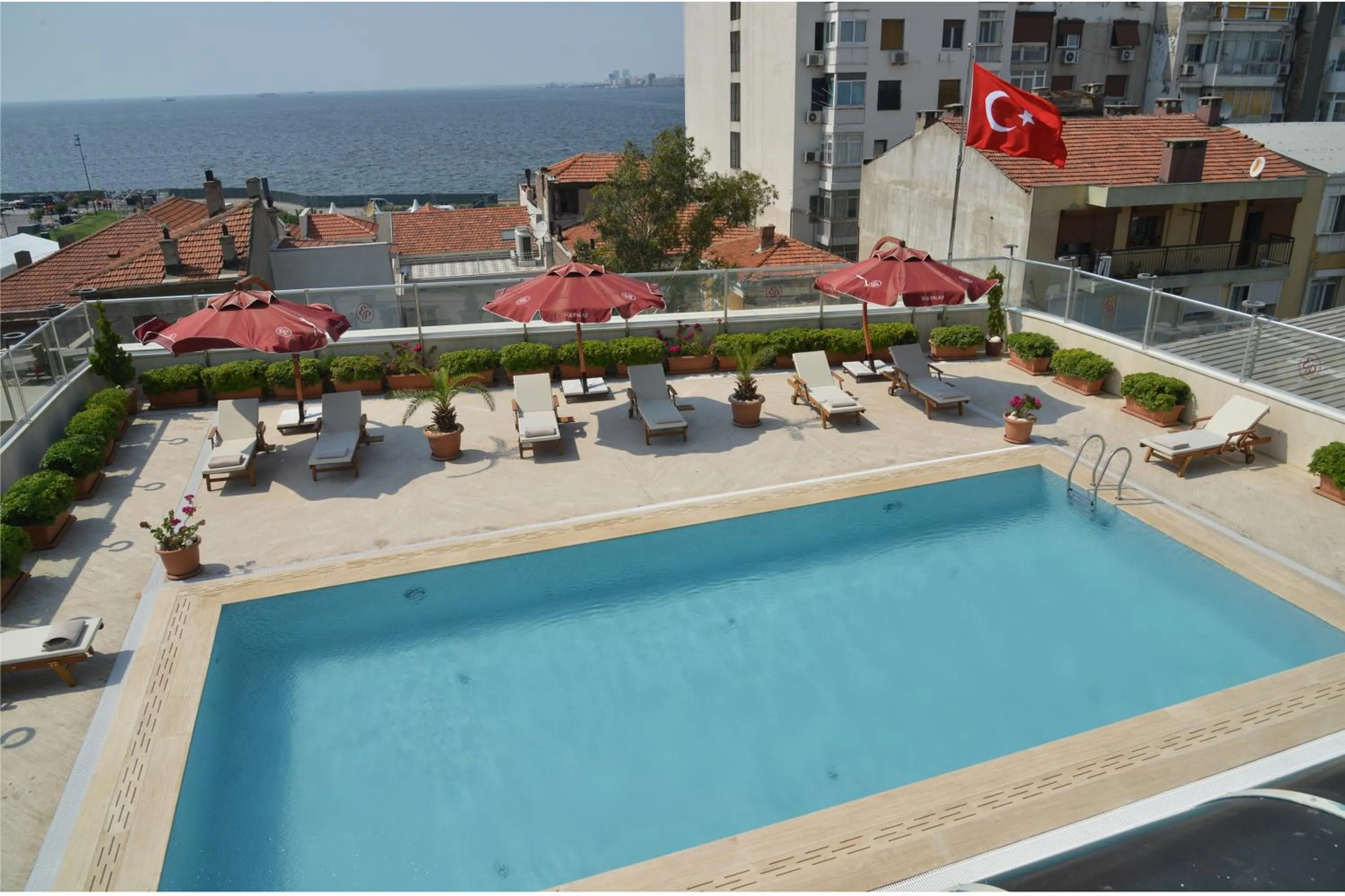 Swimming pool in Ege Palas