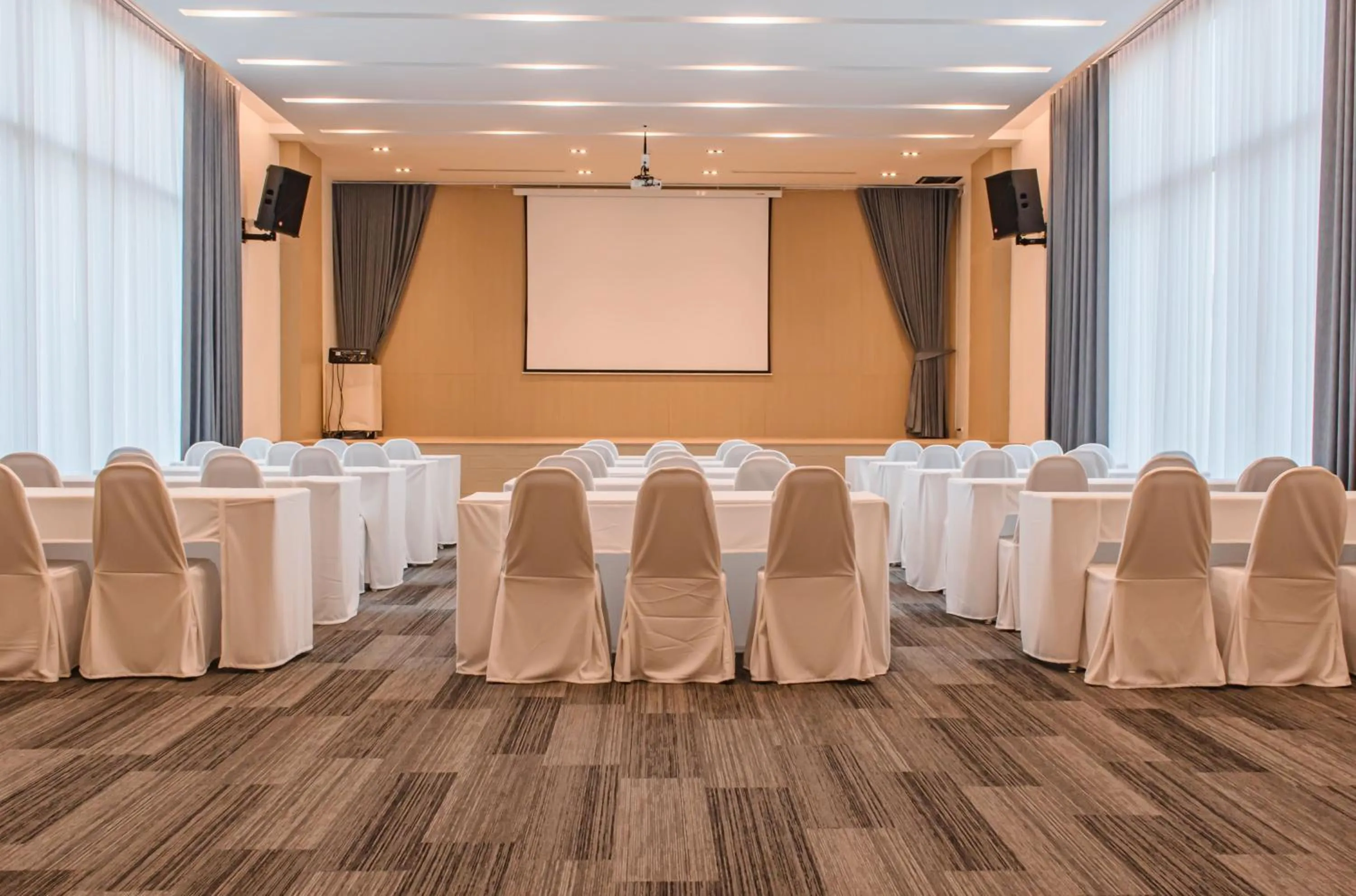 Meeting/conference room in ONE Hotel