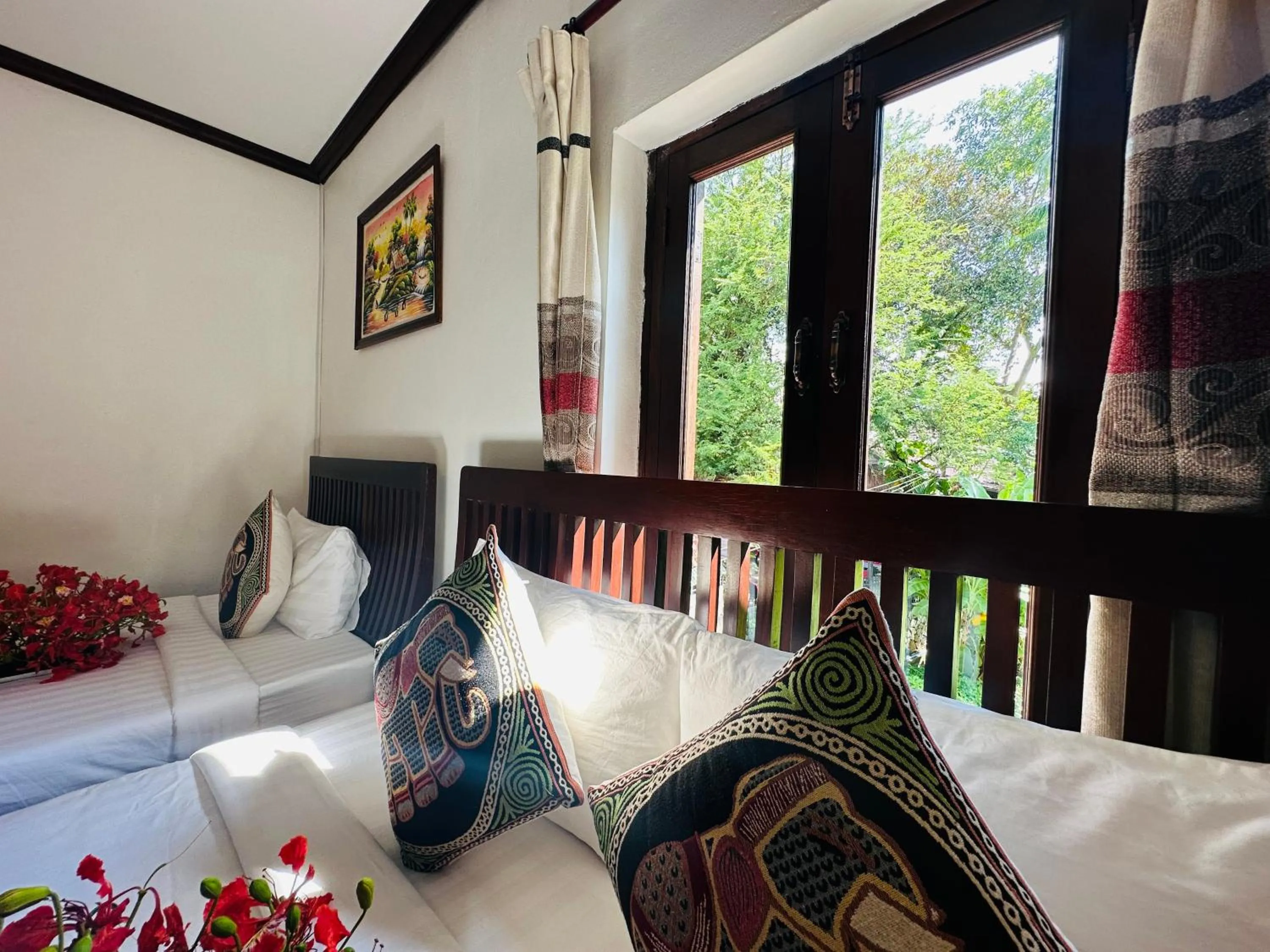 Bed in Thatsaphone Hotel