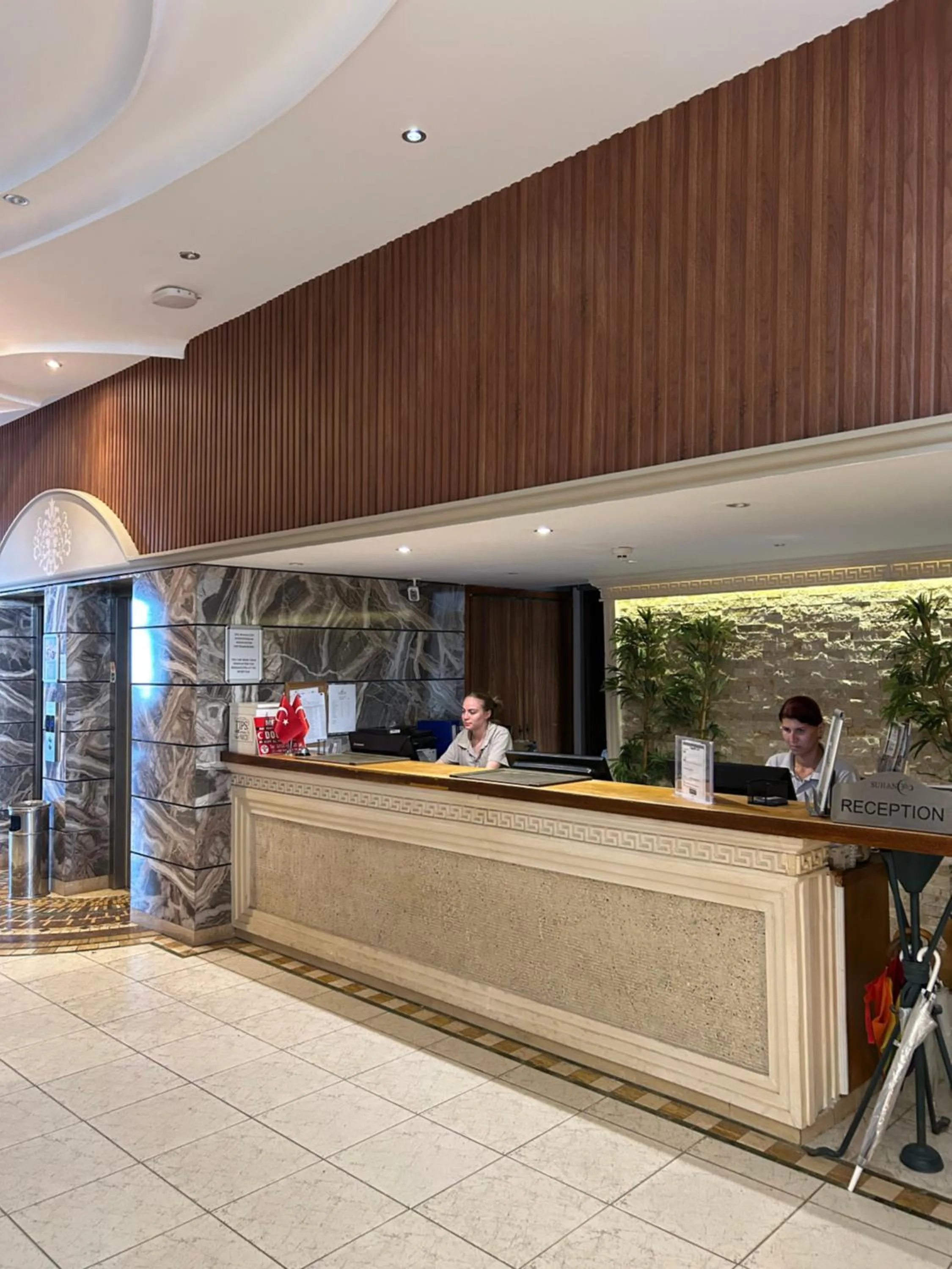 Facade/entrance in Suhan Seaport Hotel