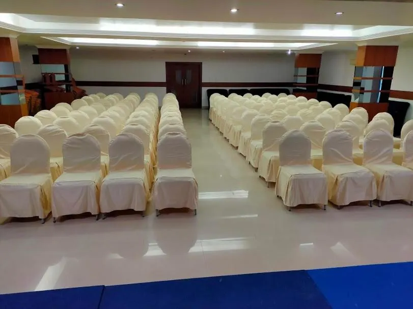 Banquet/Function facilities in Paray Village County