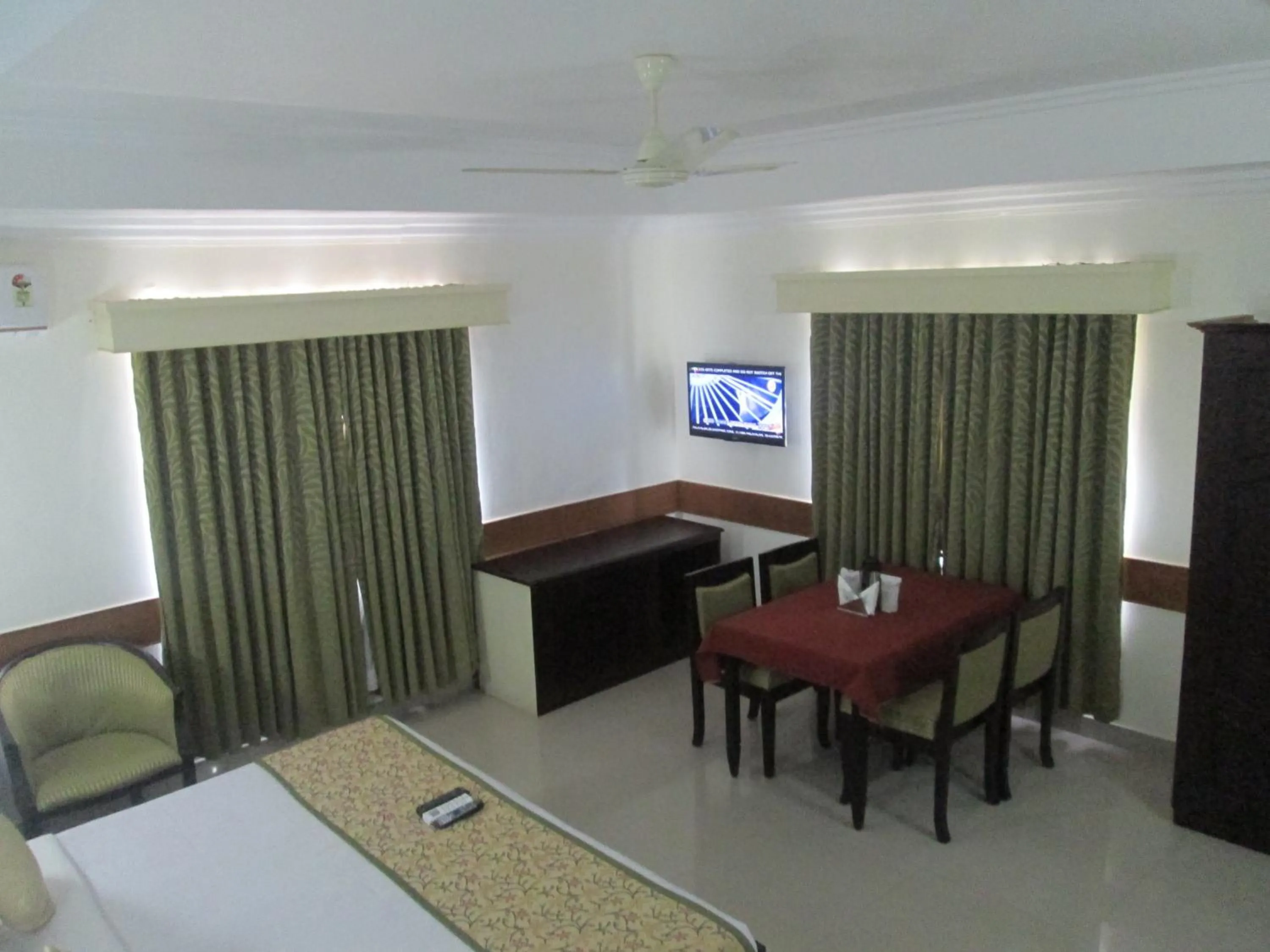 Paray Village County