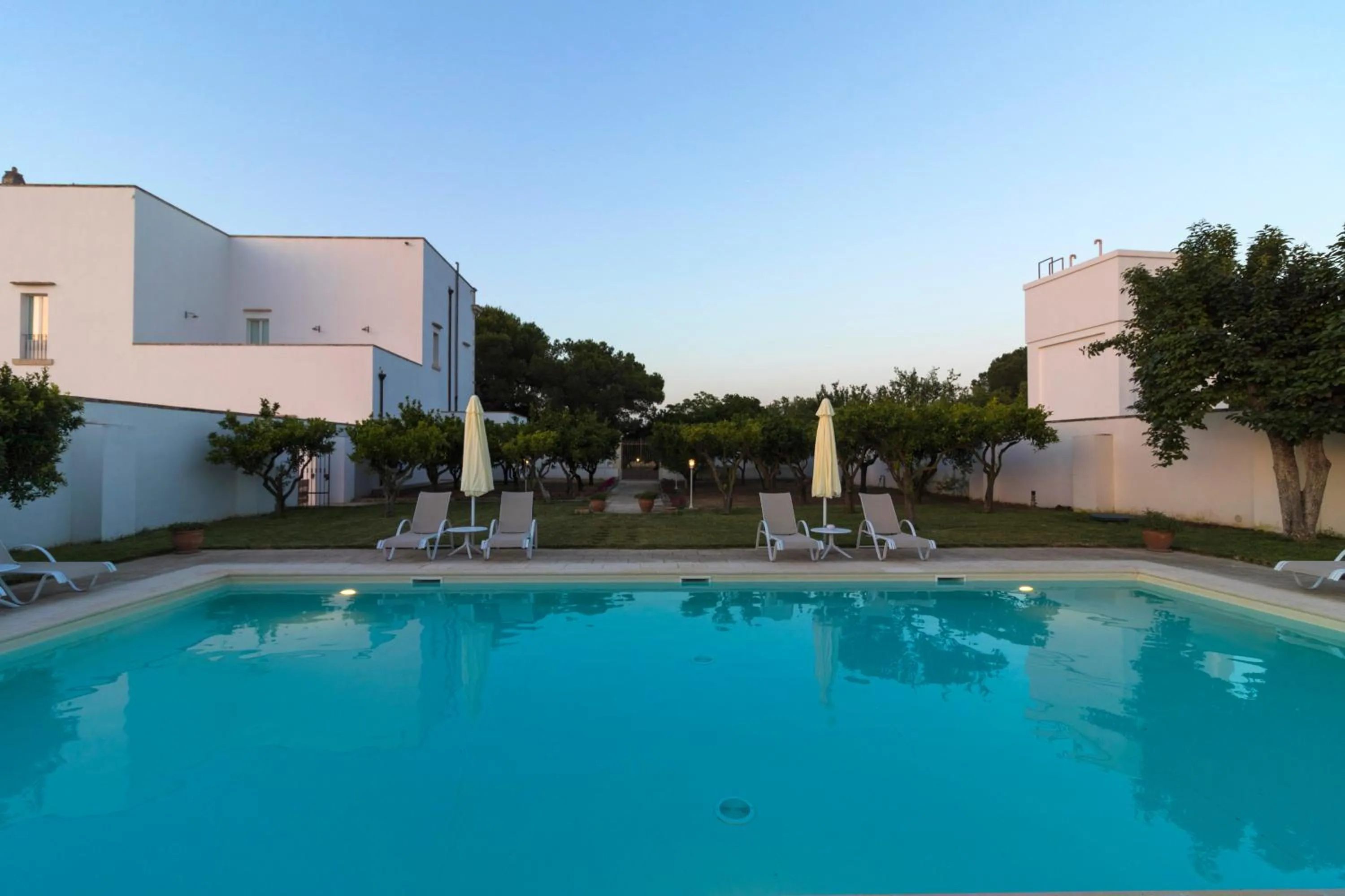 Property building in Casina Bardoscia