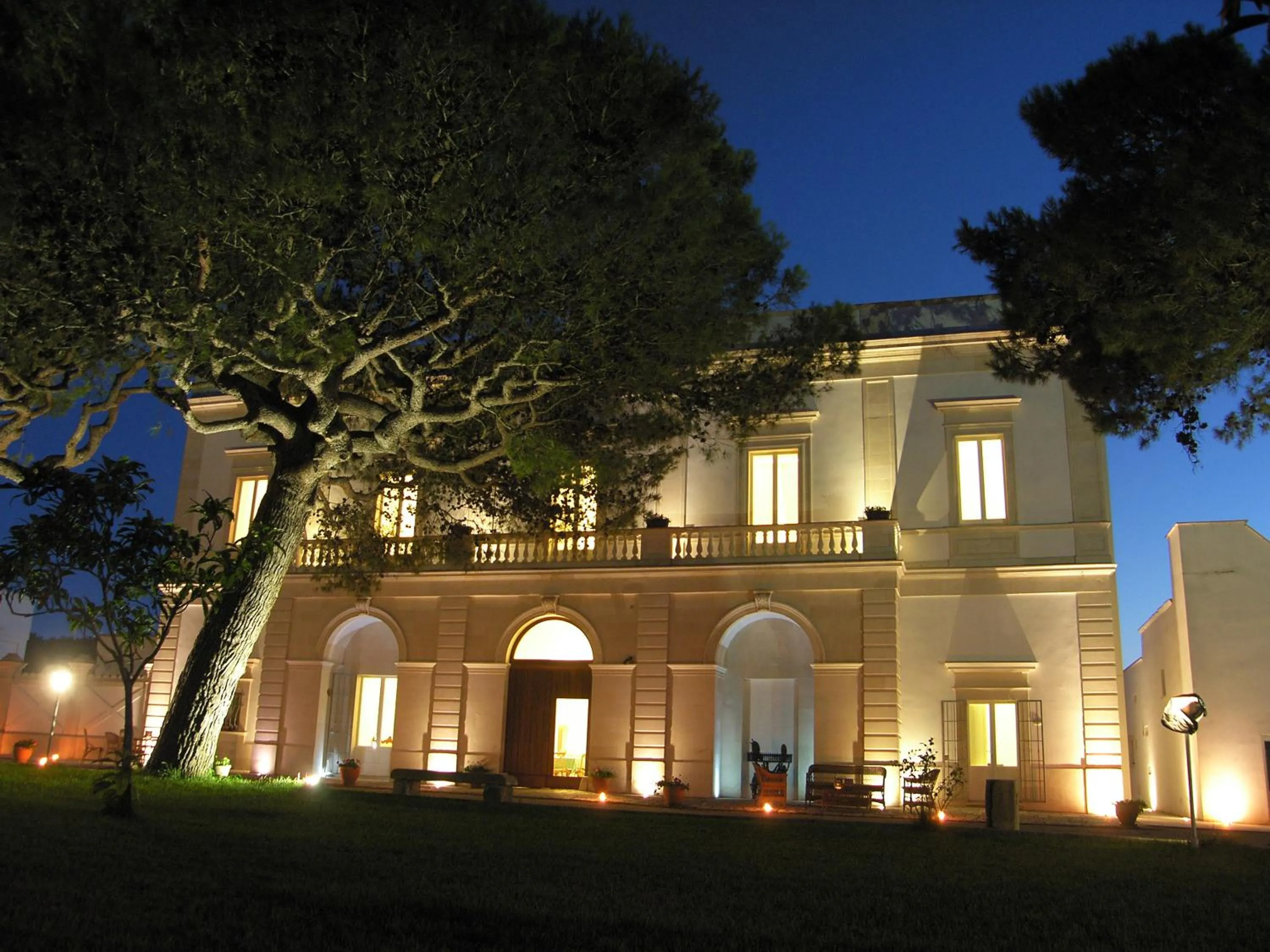 Facade/entrance in Casina Bardoscia