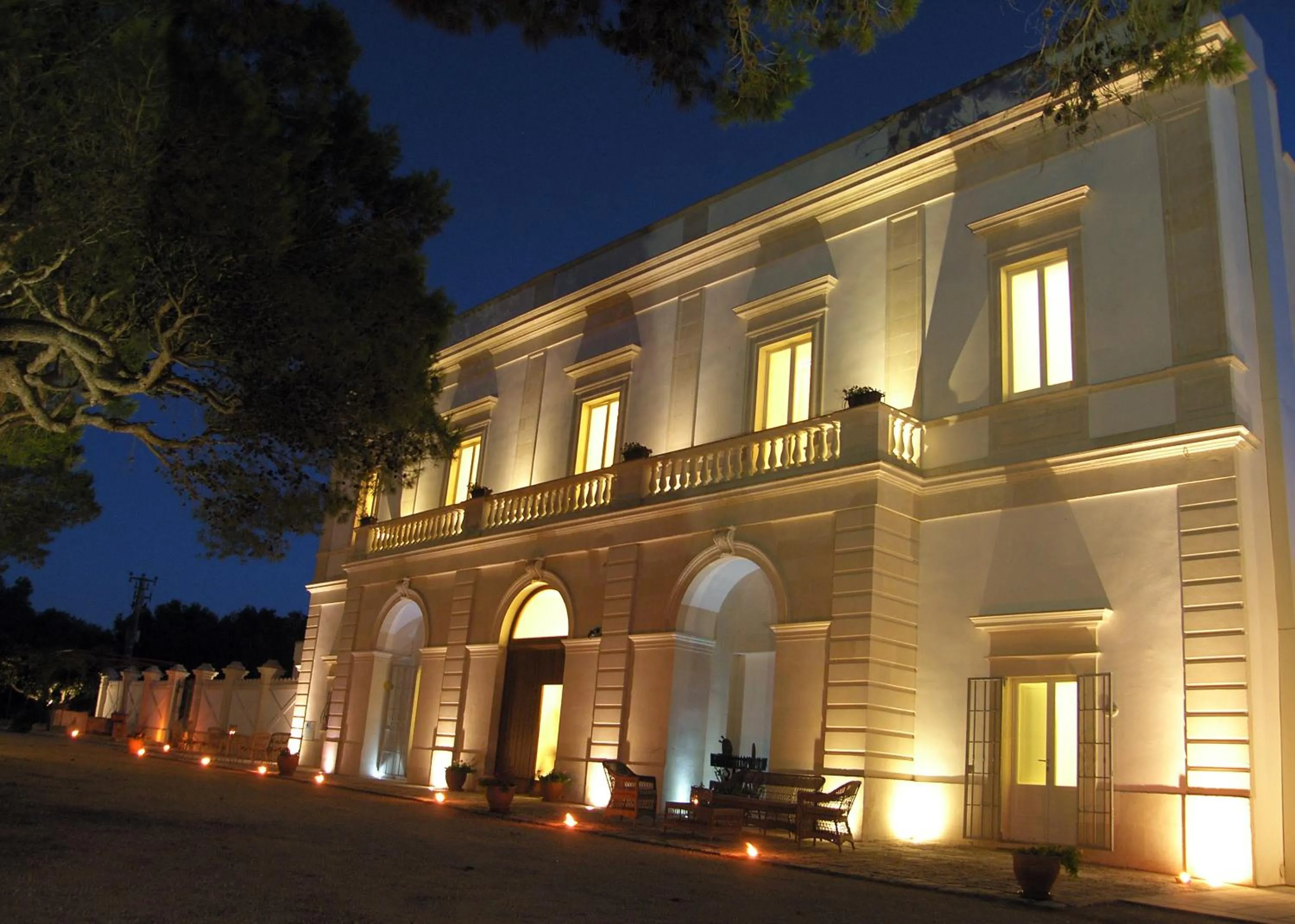 Facade/entrance in Casina Bardoscia