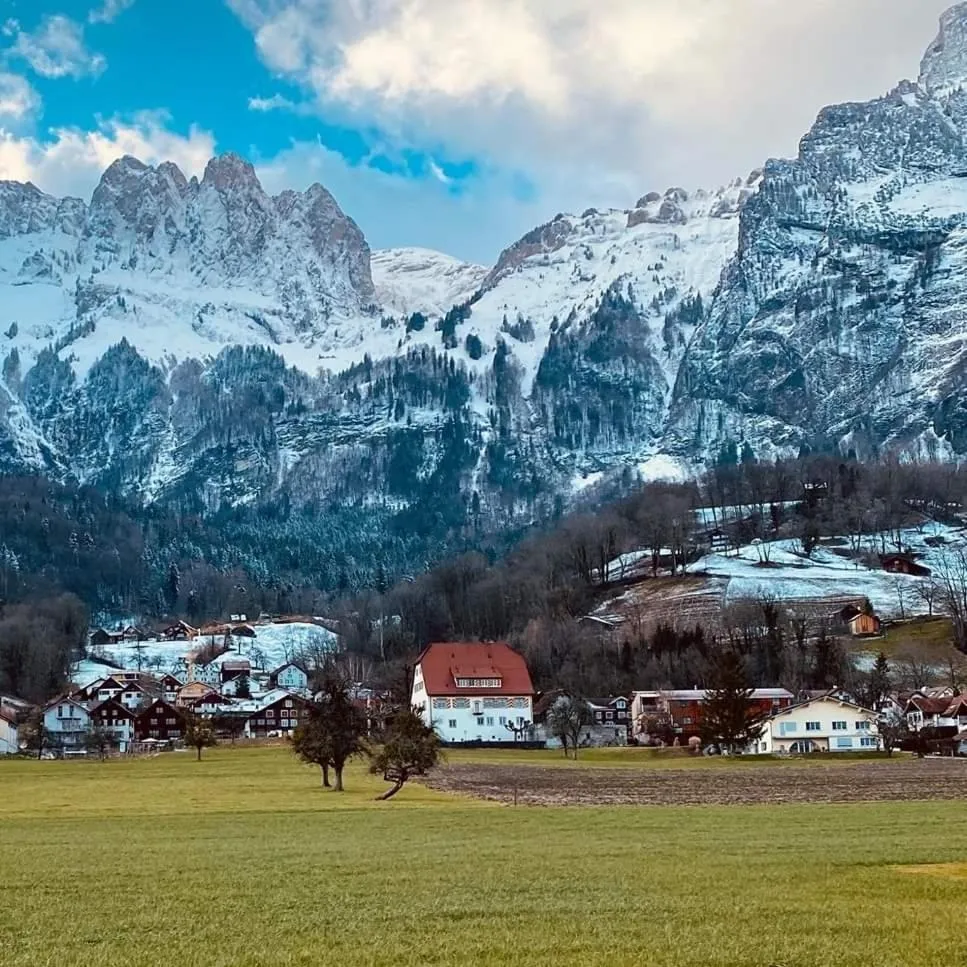 Hotel Restaurant Schlössli Sax