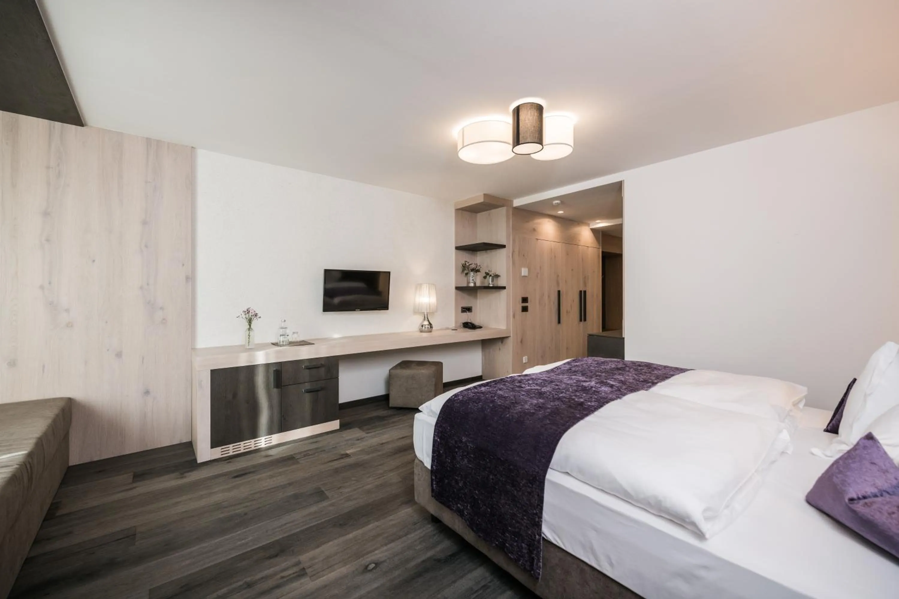 Junior Suite Dolomites in Alpinhotel Keil