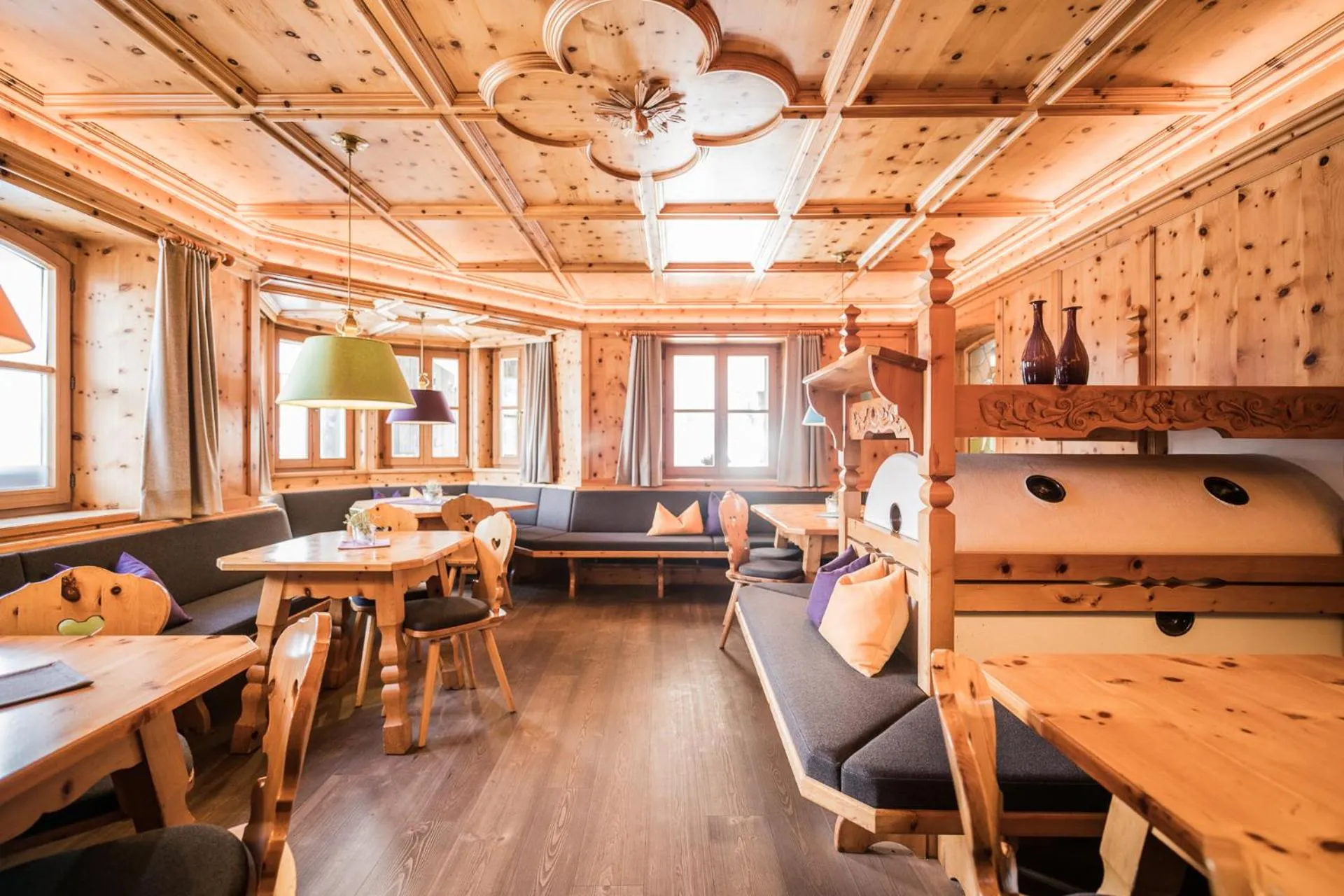 Restaurant/places to eat in Alpinhotel Keil