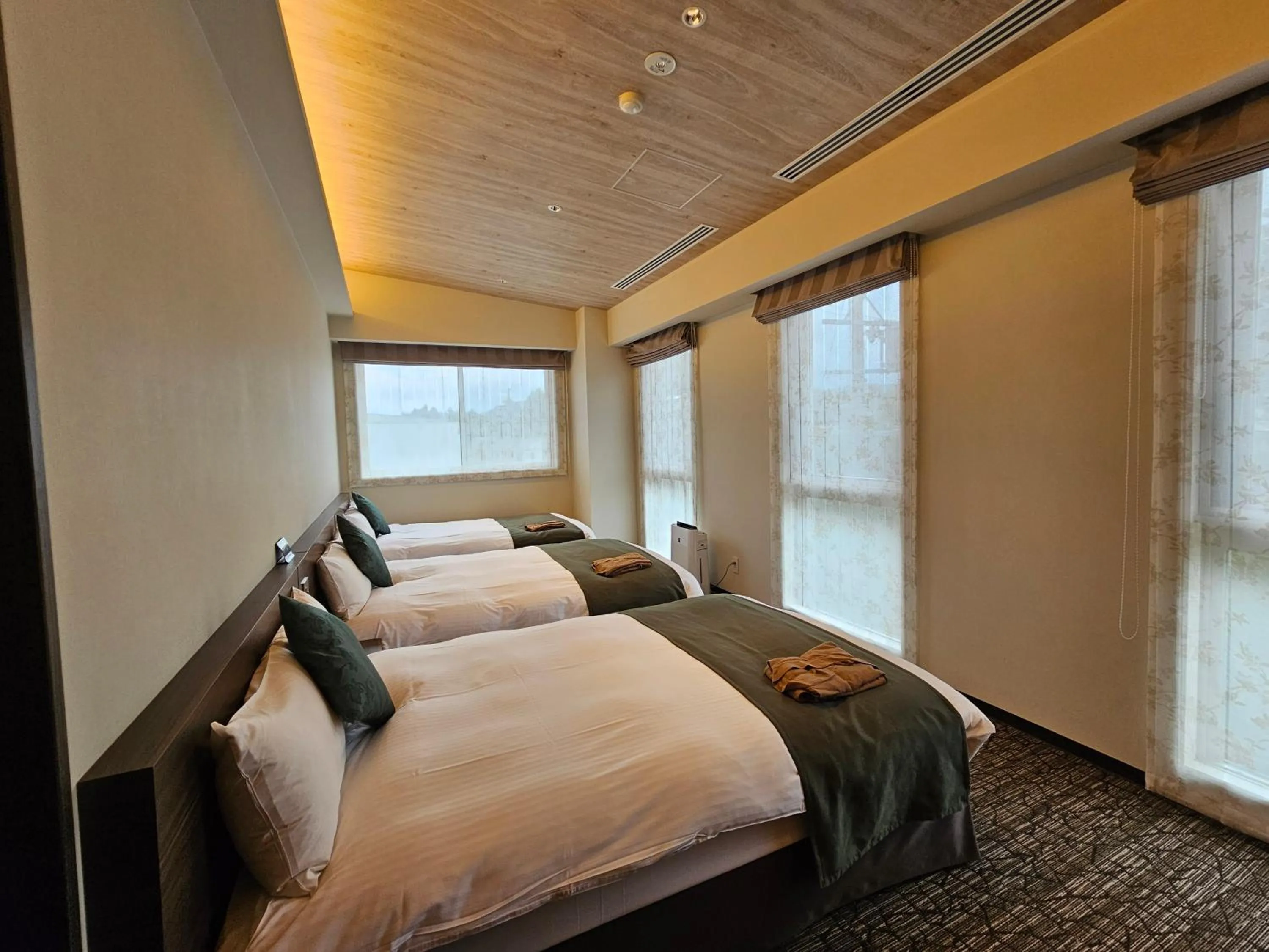 Photo of the whole room, Bed in Hotel Grand Vert Kyu Karuizawa