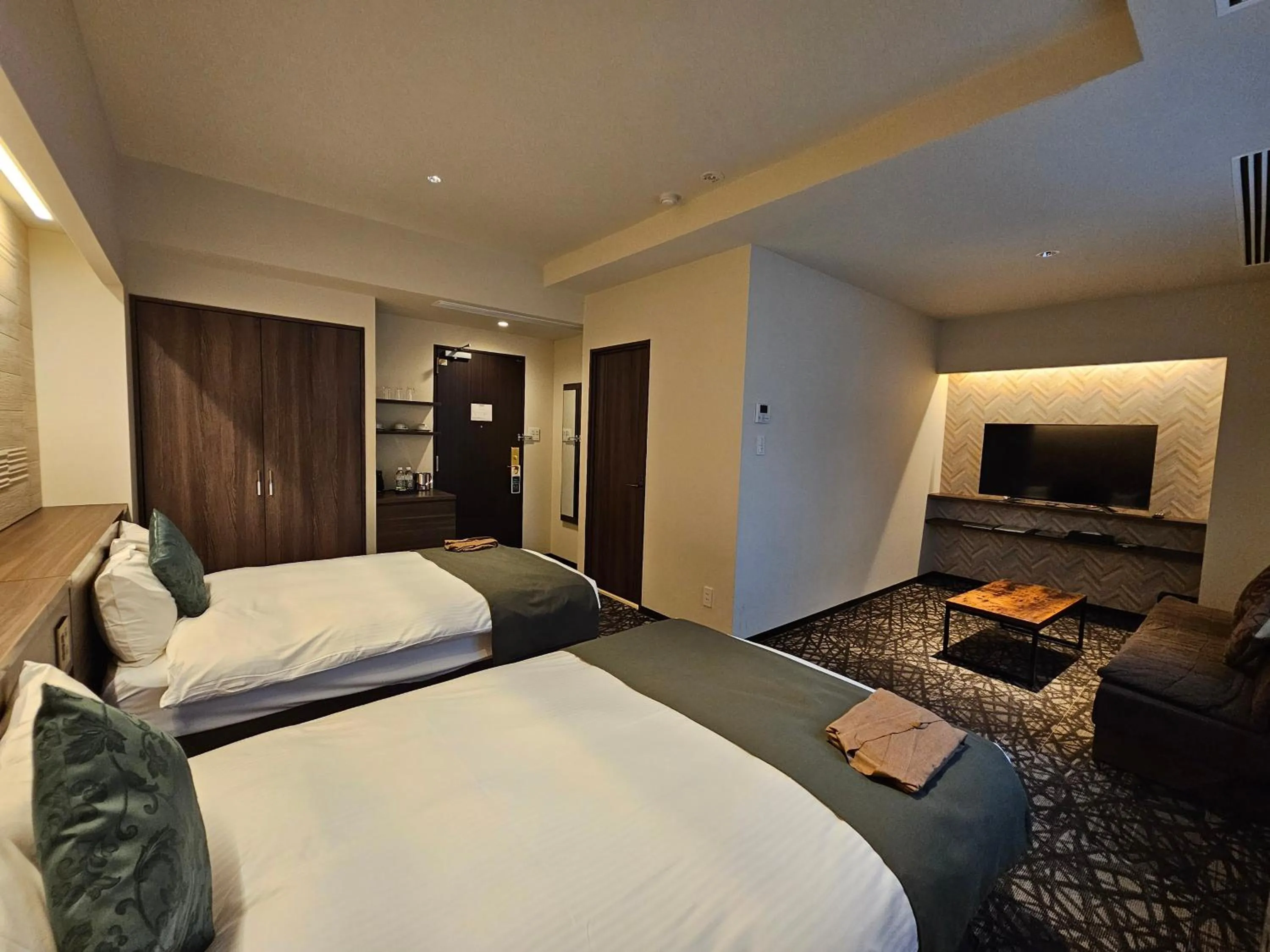 Photo of the whole room, Bed in Hotel Grand Vert Kyu Karuizawa