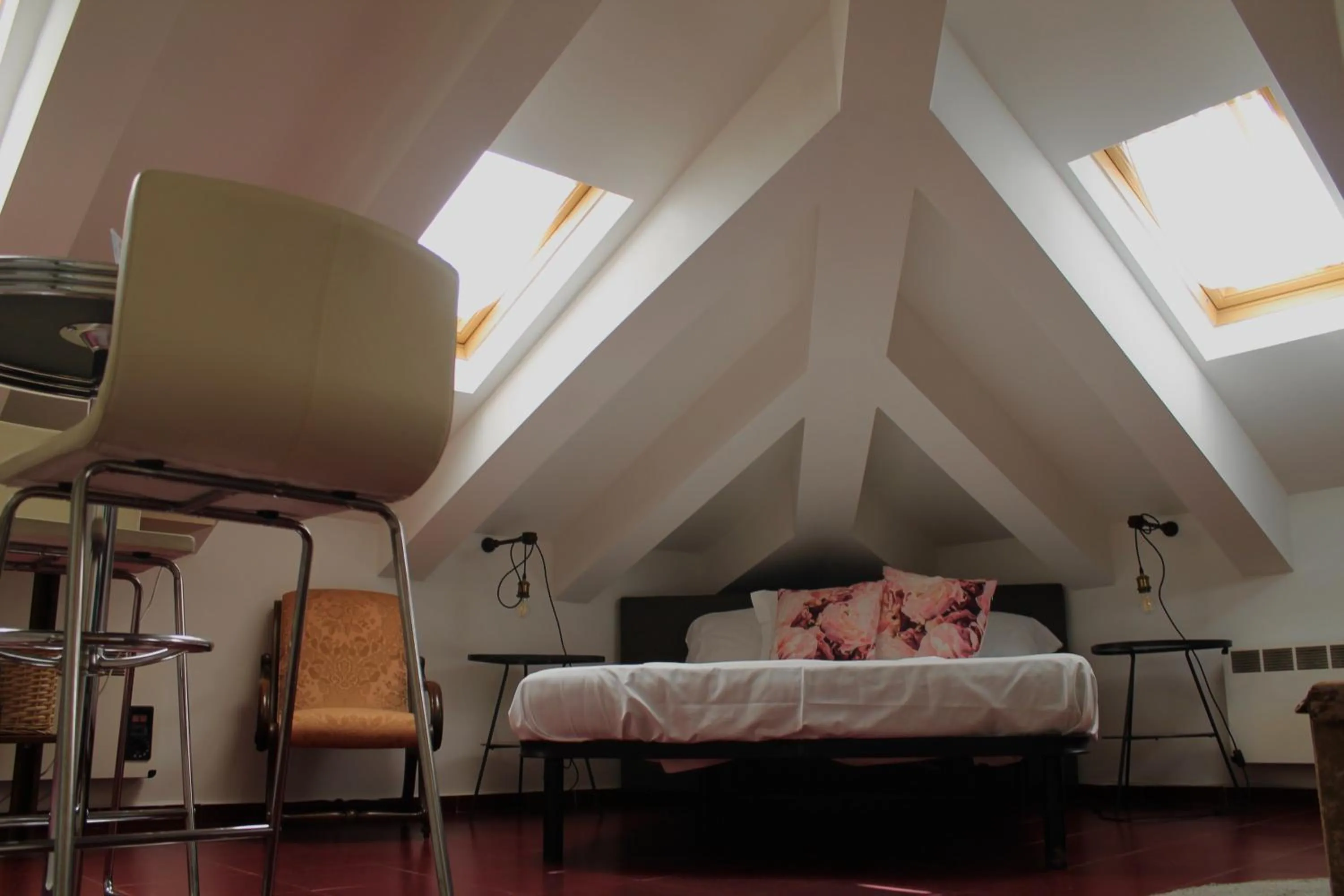 Bed in Mercanti Attic Version