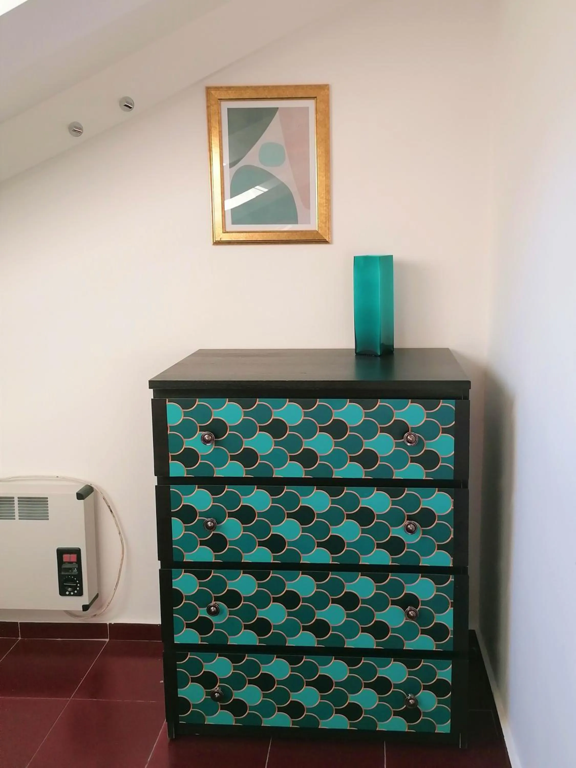 hair dresser in Mercanti Attic Version