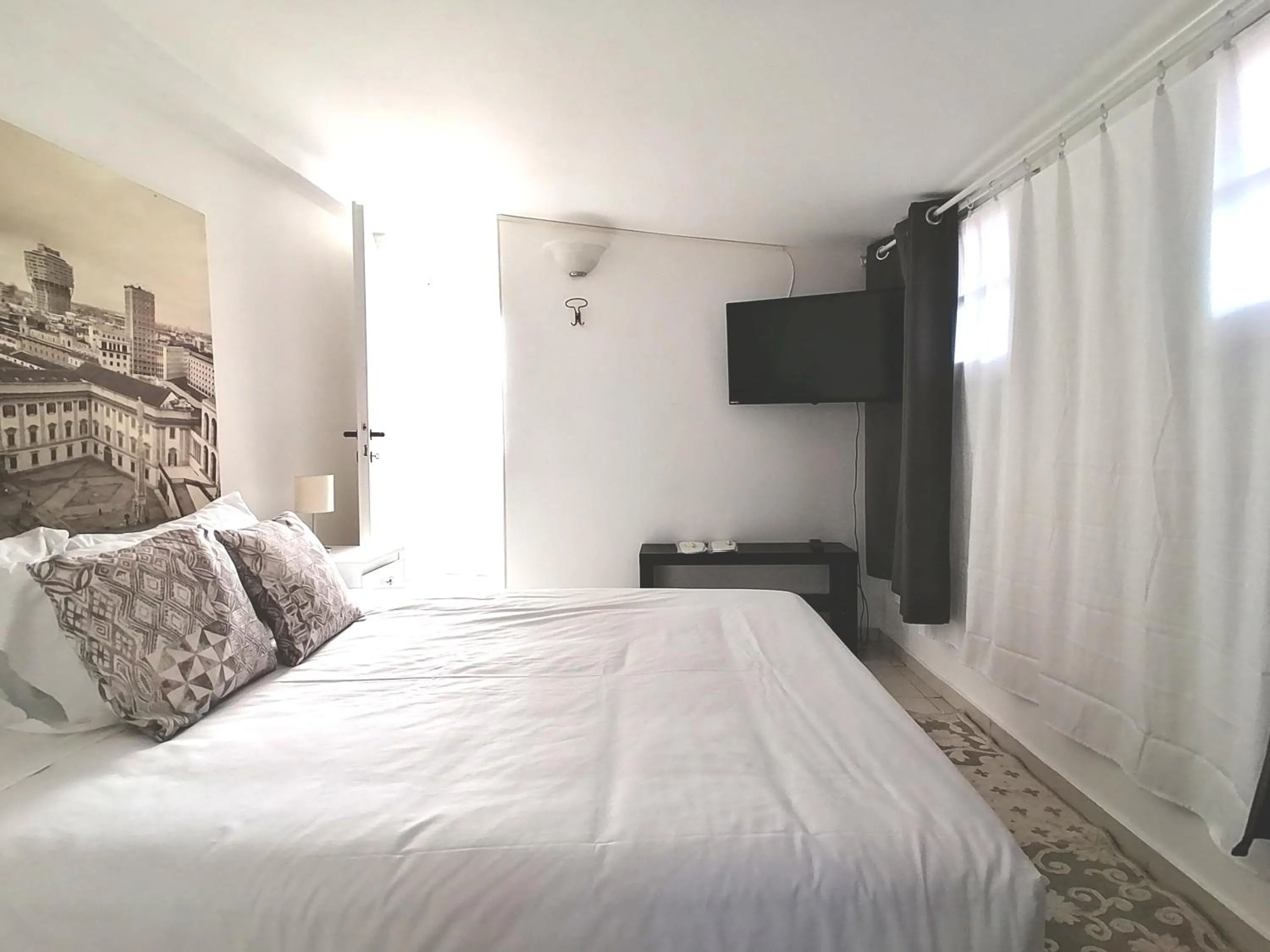 Bed in Mercanti Attic Version