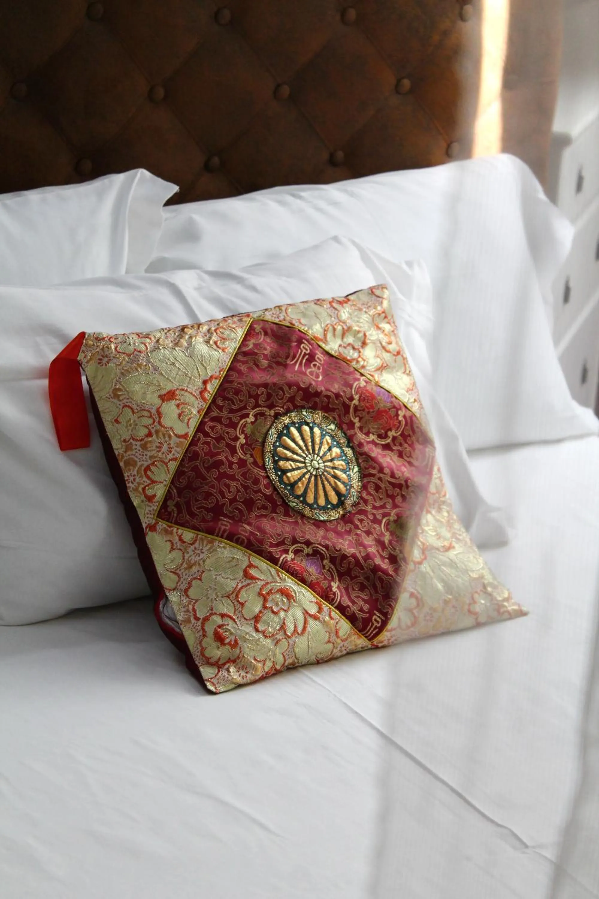 Bed in Mercanti Attic Version