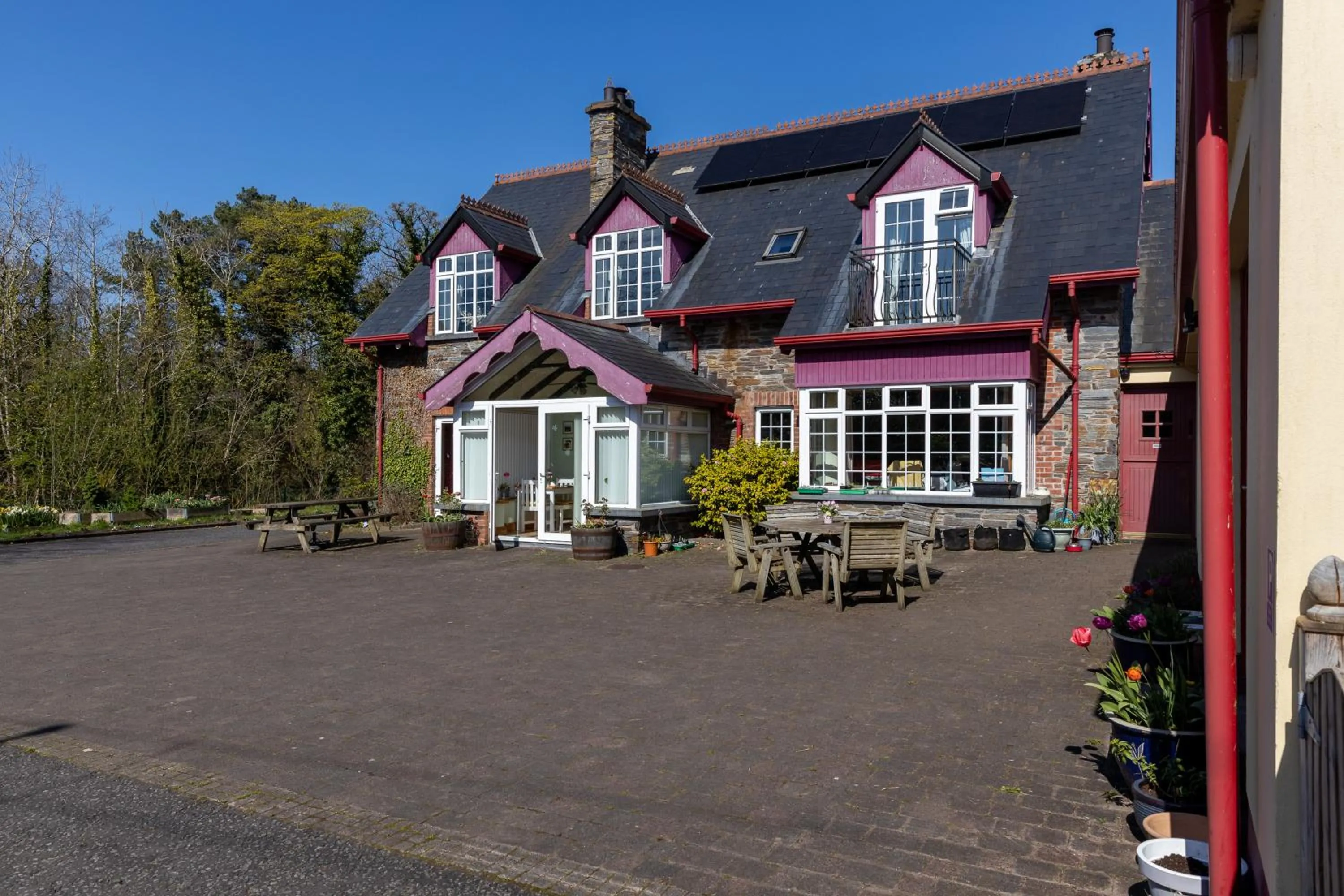 Garden view in Rossclare Lodge