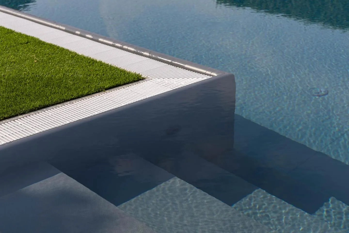 Swimming pool in B&B Ninfeo dell' Arancera