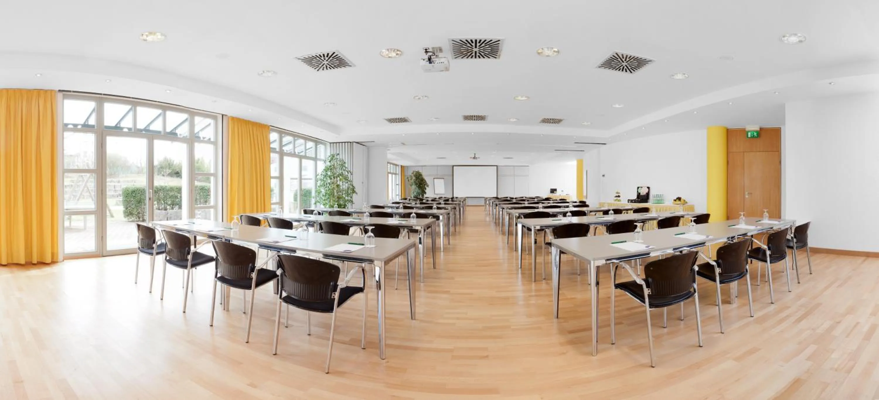 Meeting/conference room in HerzogsPark Apartments mit oder ohne Küche