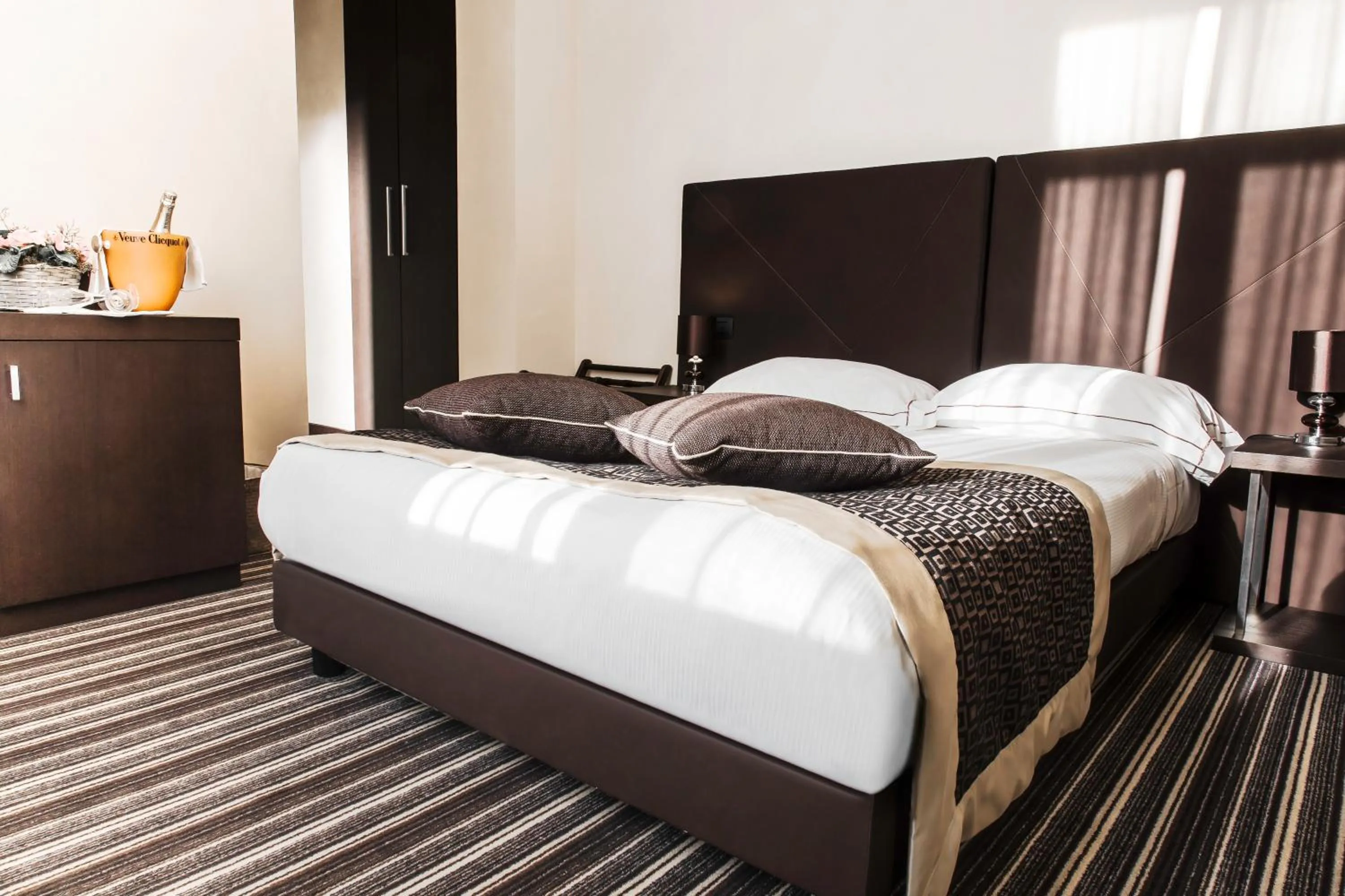 Photo of the whole room, Bed in Hotel Principe Di Torino