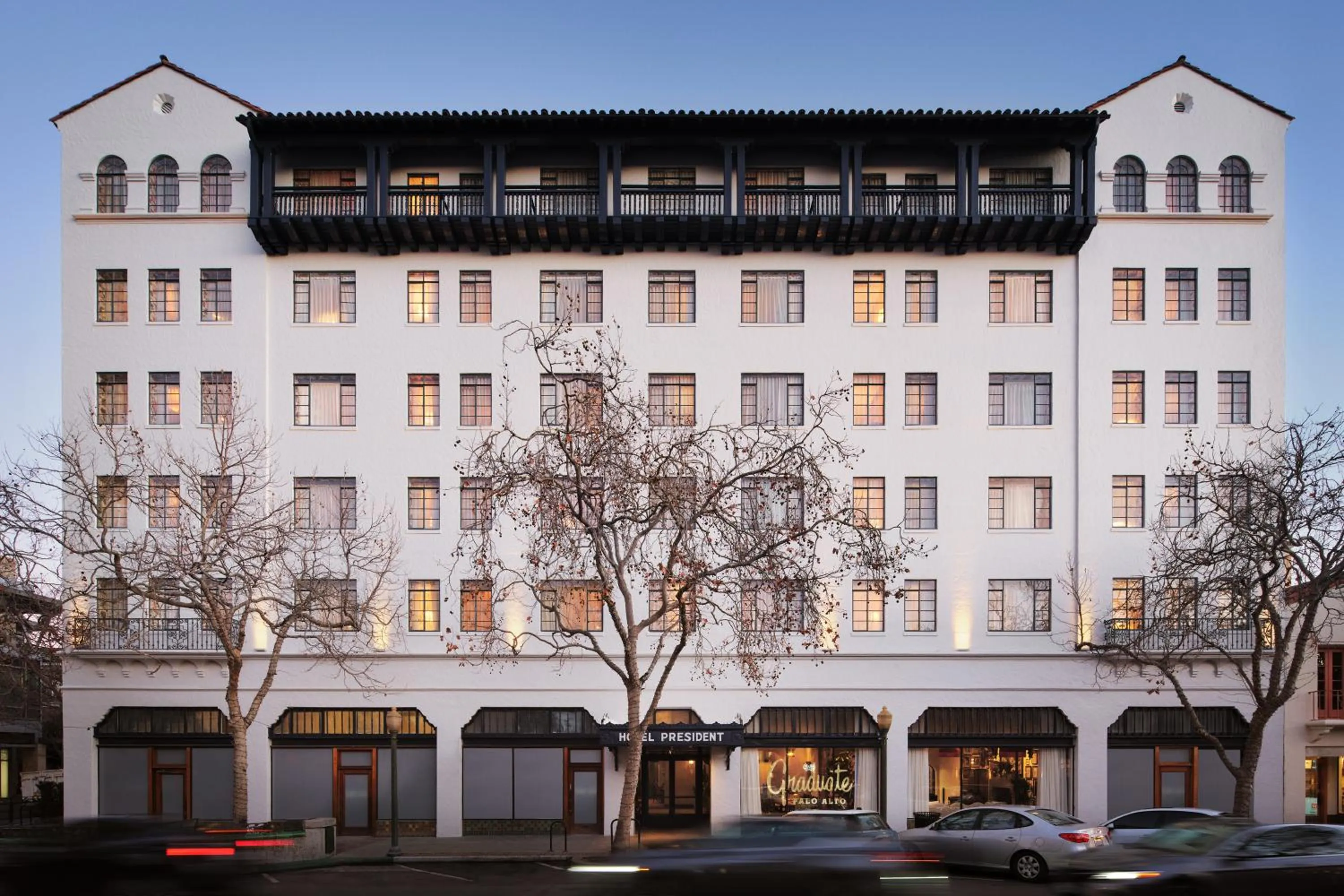 Property building in Graduate by Hilton Palo Alto