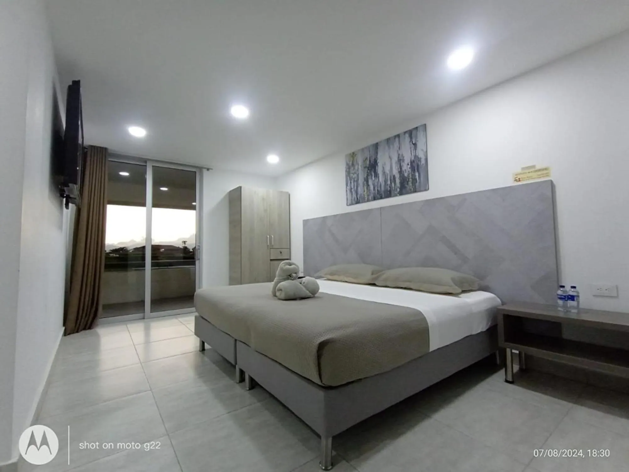 TV and multimedia, Bed in Hotel Palo Grande CF Pereira