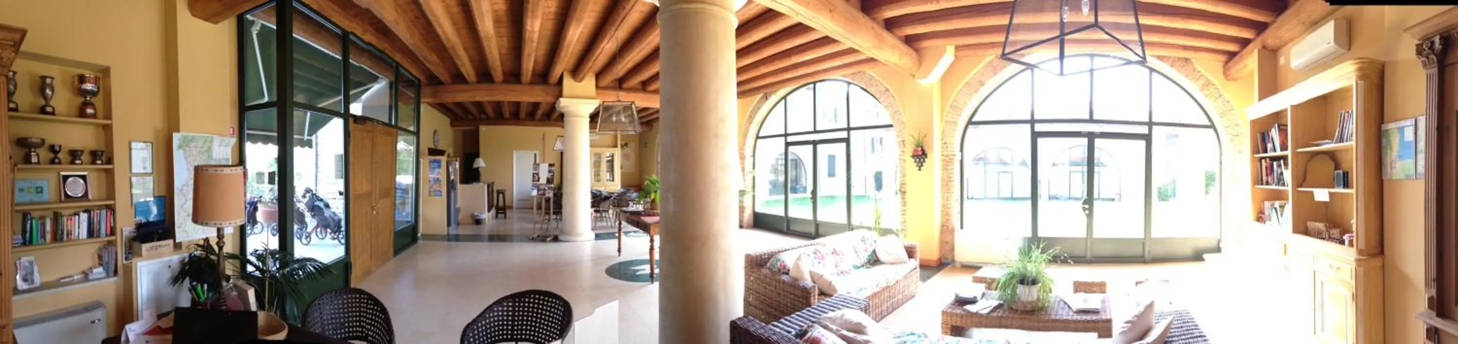 Lobby or reception in Apartments Relais Corte Paradiso