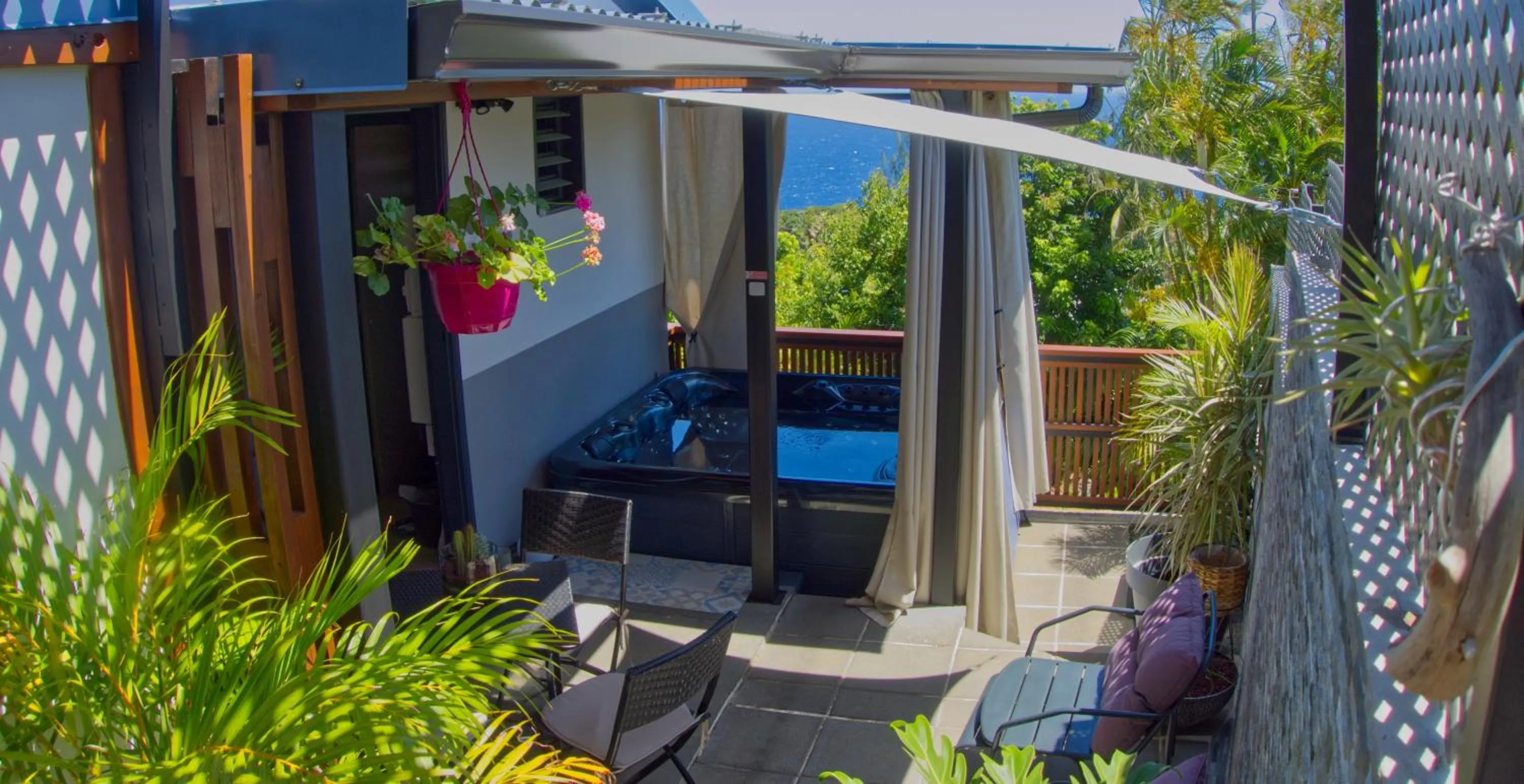 View (from property/room) in Ka Hema - Maison entière avec Jacuzzi et vue sur mer