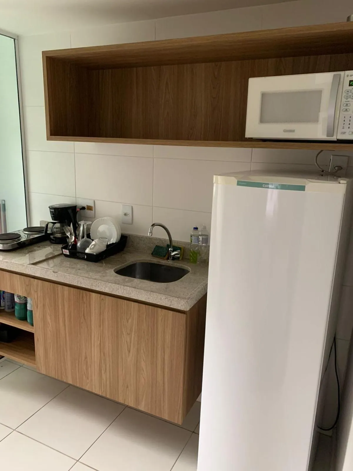 Communal kitchen in Flats Rio Stay