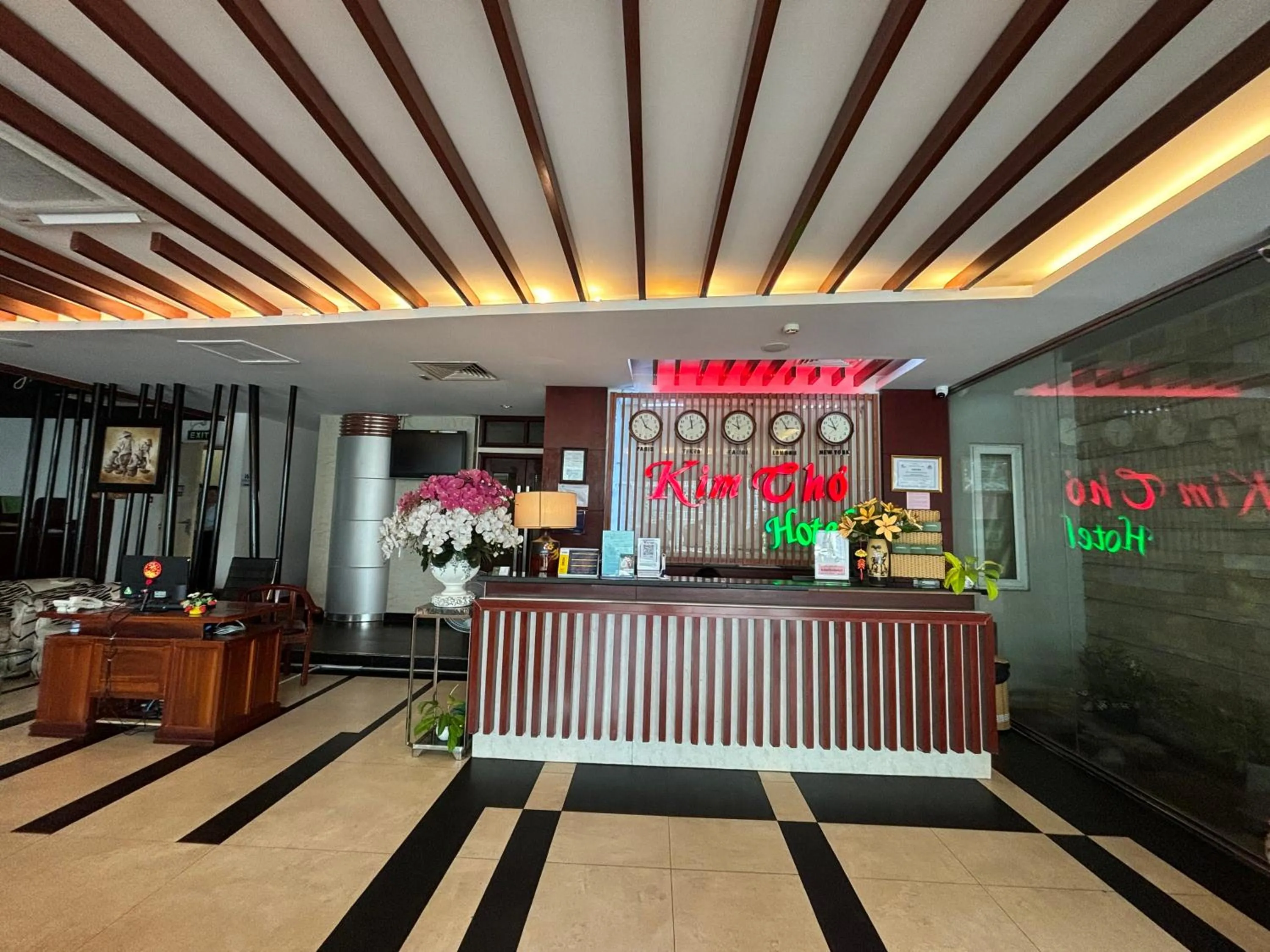Lobby or reception in Kim Tho Hotel