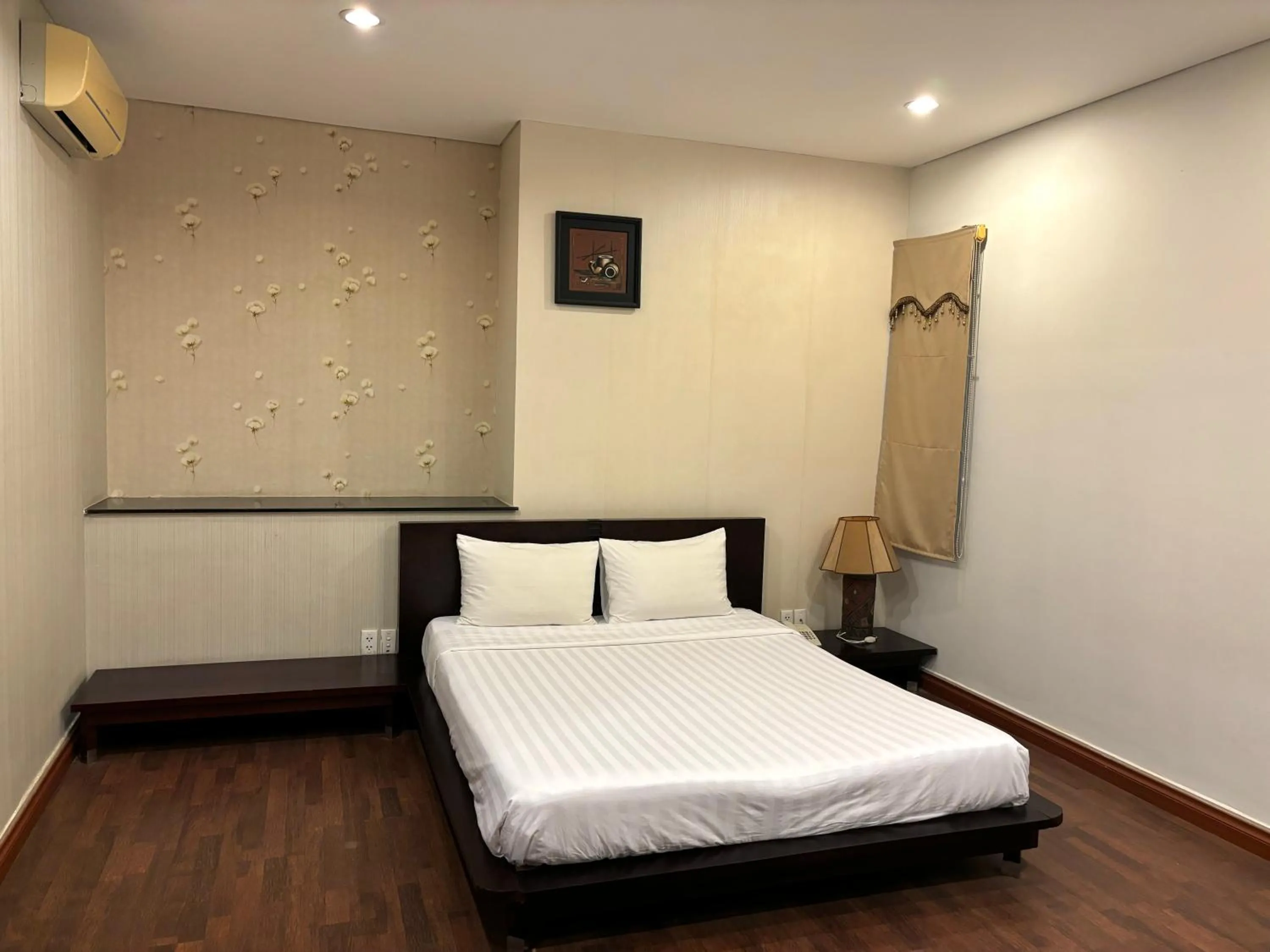 Bed in Kim Tho Hotel