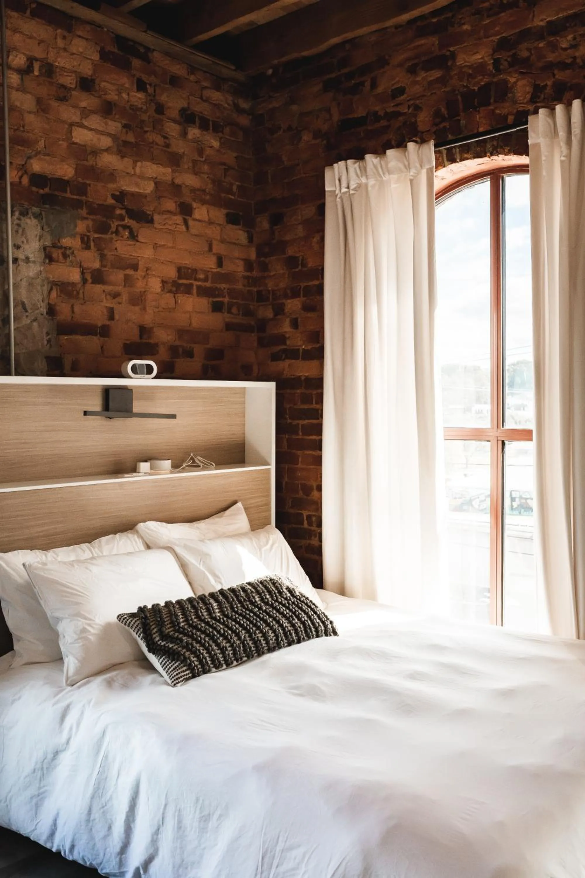 Bed in Three Trails Downtown Elkin