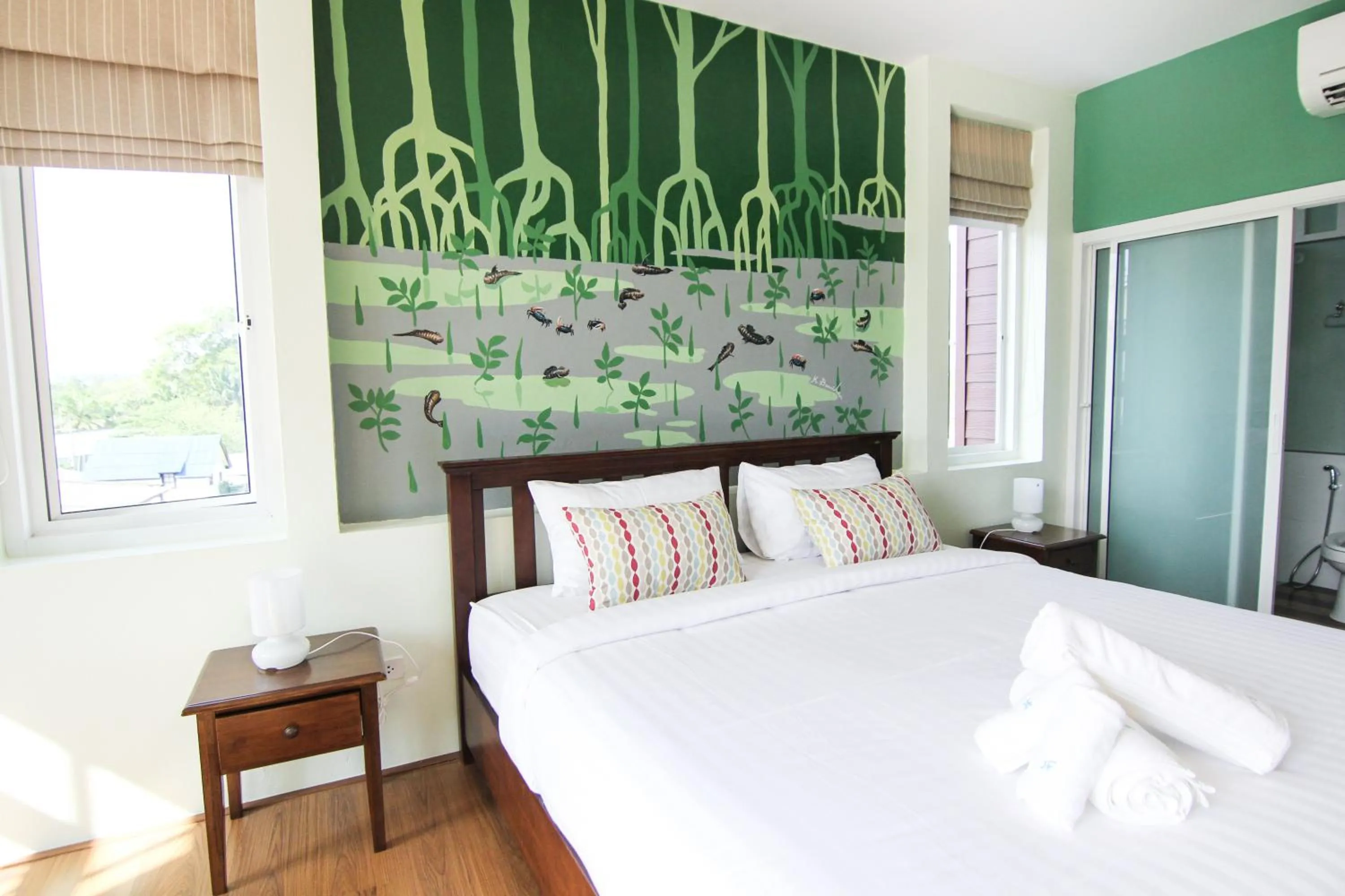 Photo of the whole room, Bed in Just Fine Krabi