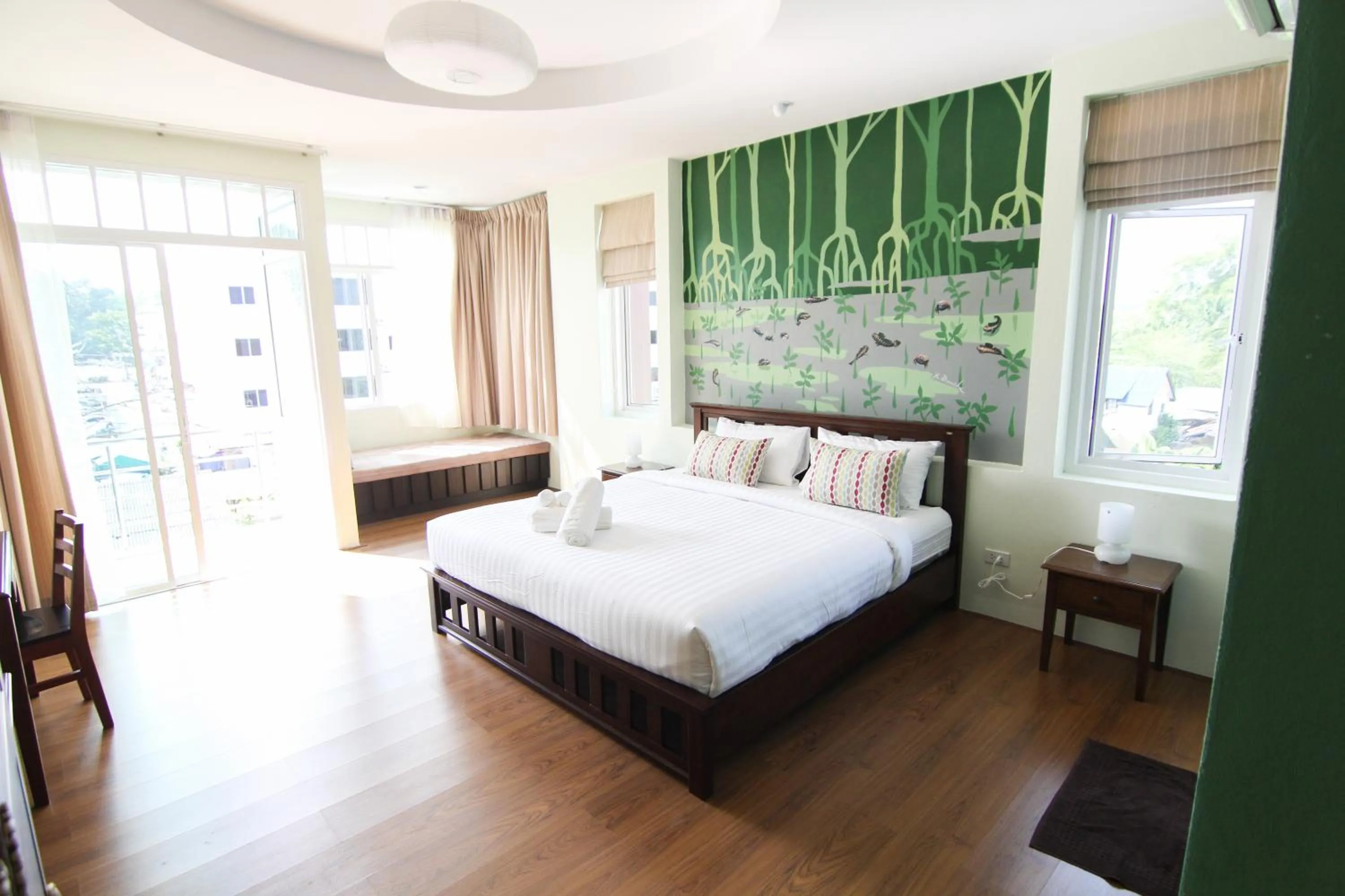 Photo of the whole room, Bed in Just Fine Krabi