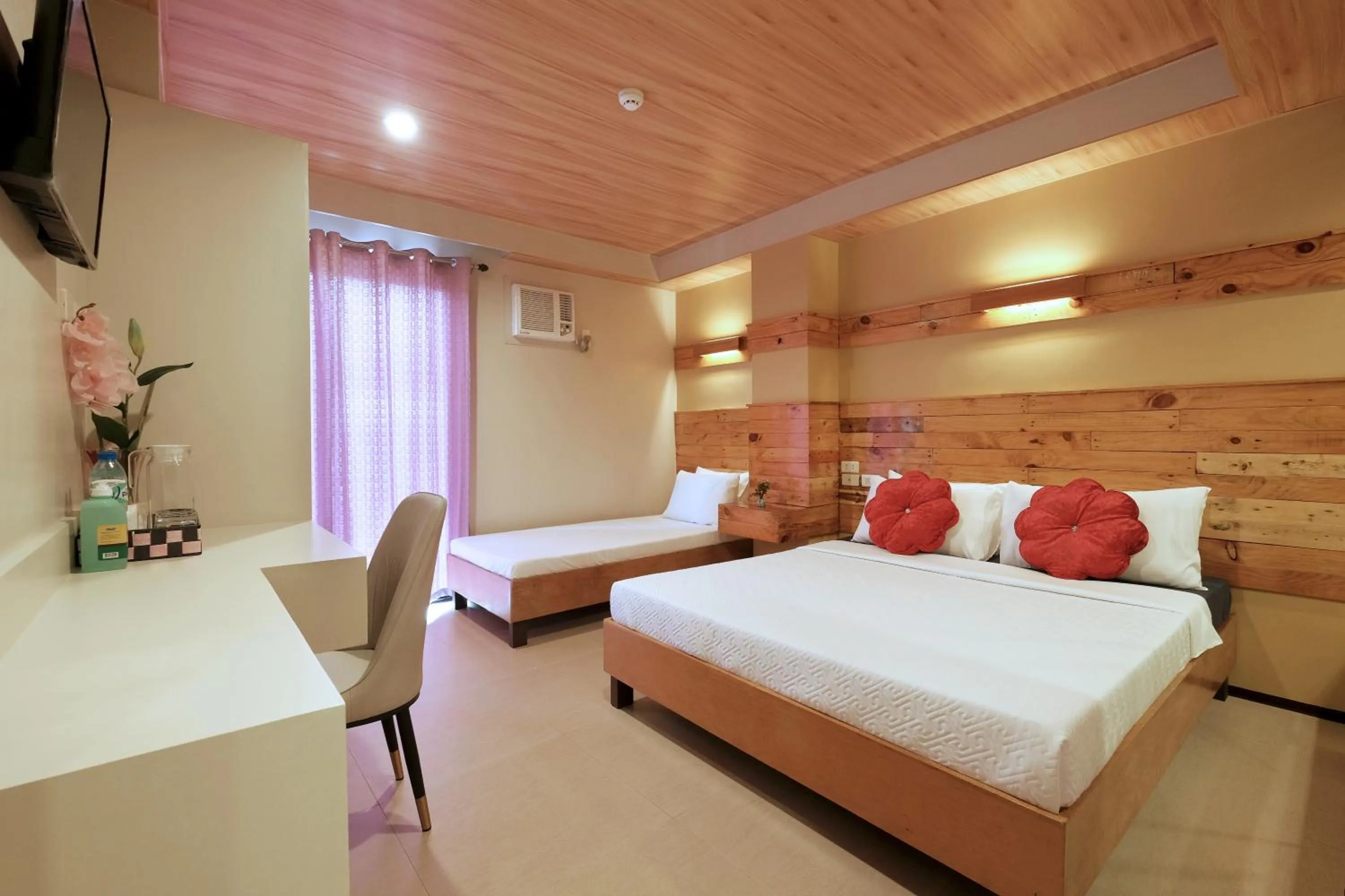 Bed in GHIELLANIQA INN