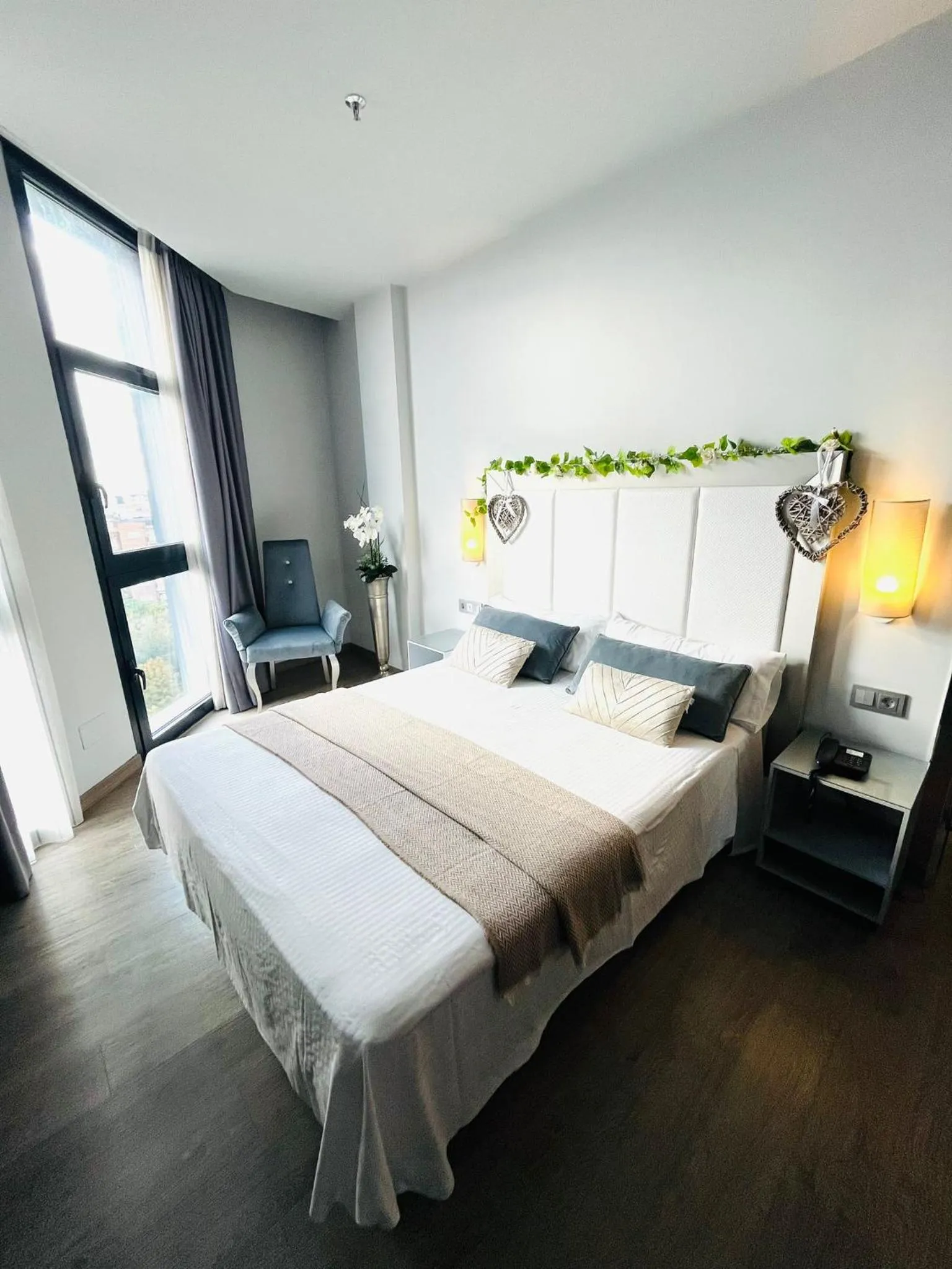 Bedroom, Bed in Hotel Santa Eulalia