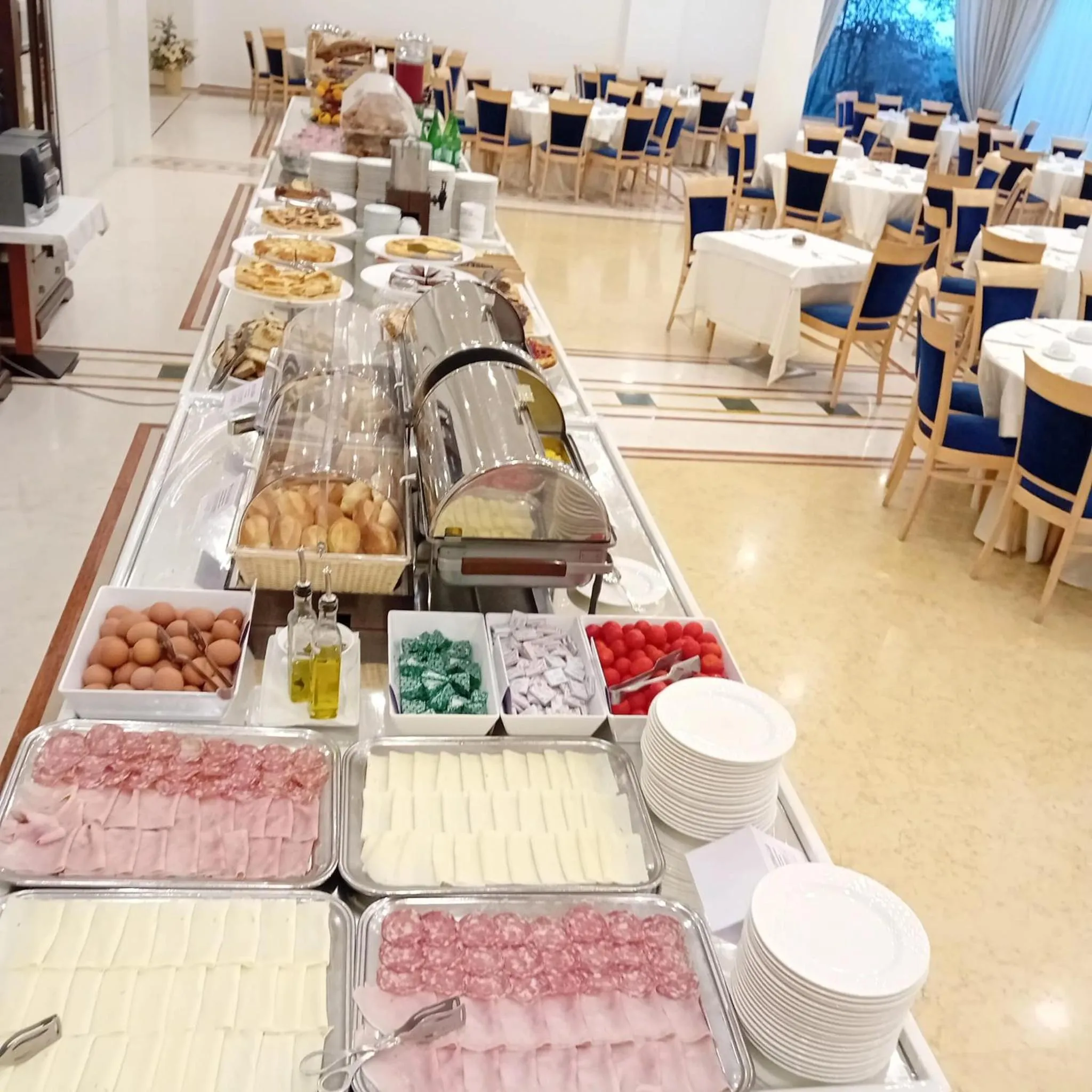 Breakfast in Palace Hotel San Michele