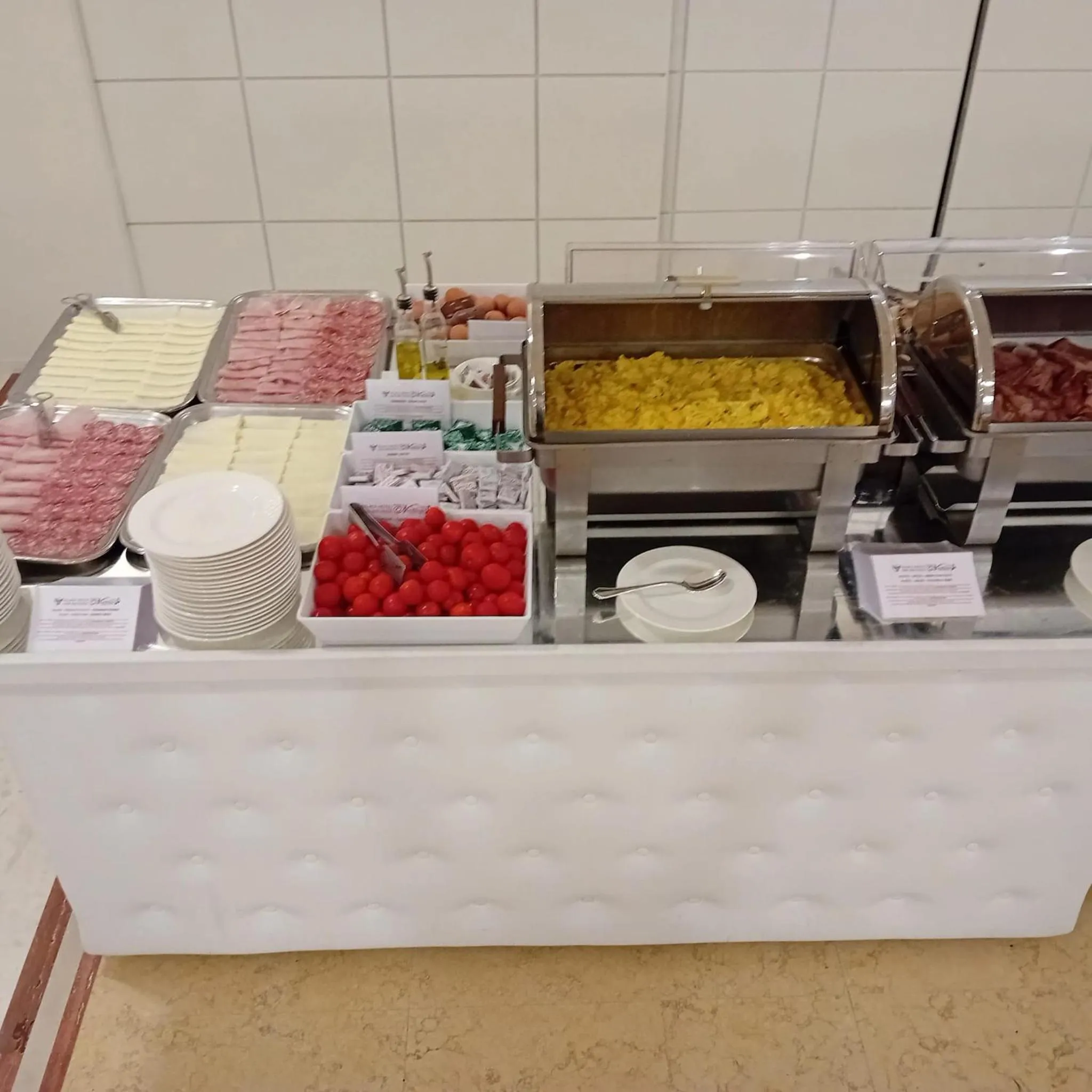 Breakfast in Palace Hotel San Michele