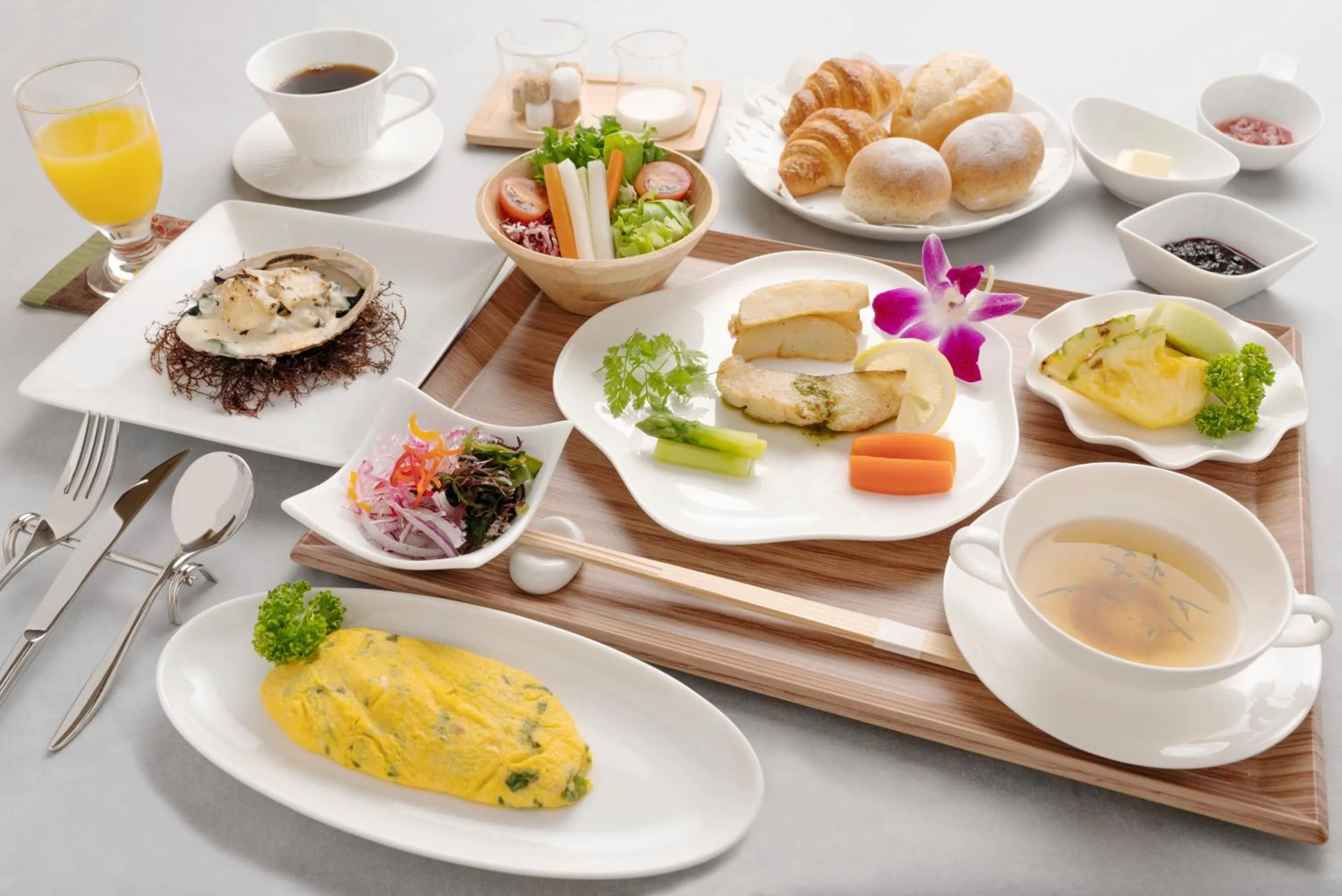 Food and drinks in Isoaruki no Yuyado Ushiogumo -6 years or older-